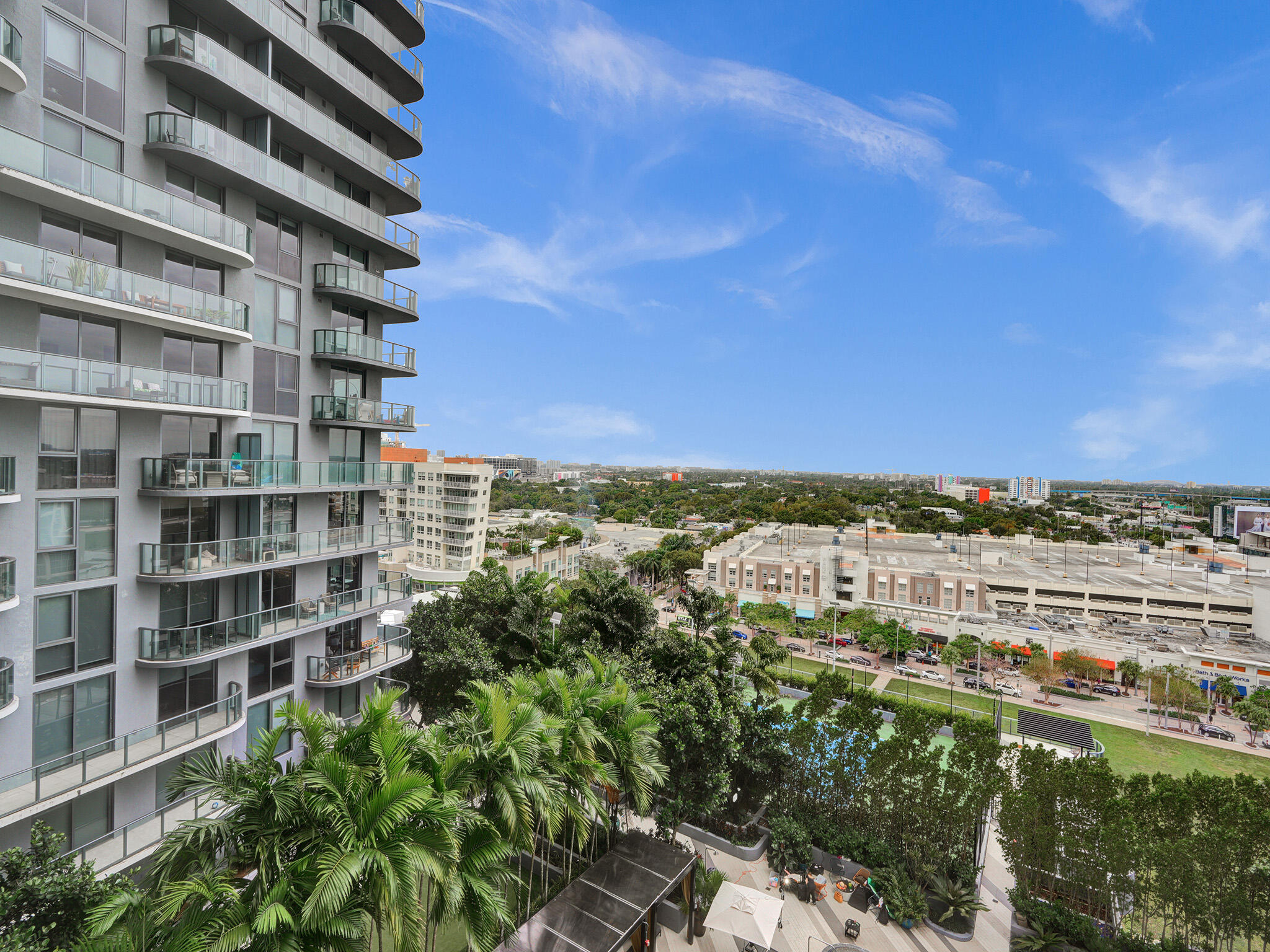 121 NE 34TH #1210, Miami FL 33137