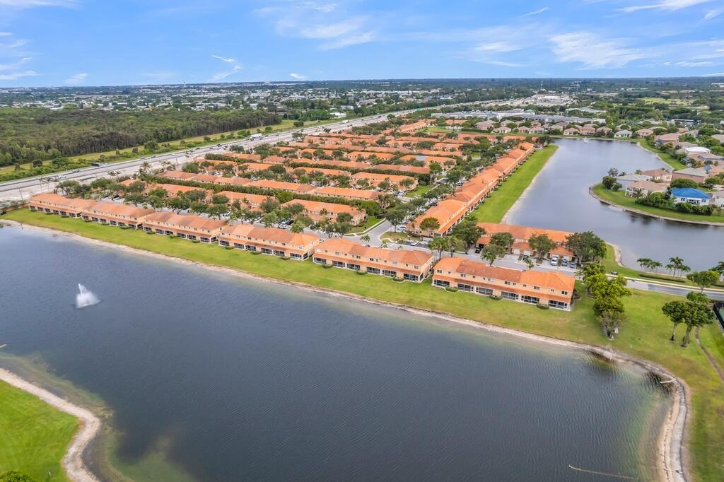 6215 Eaton, West Palm Beach FL 33411