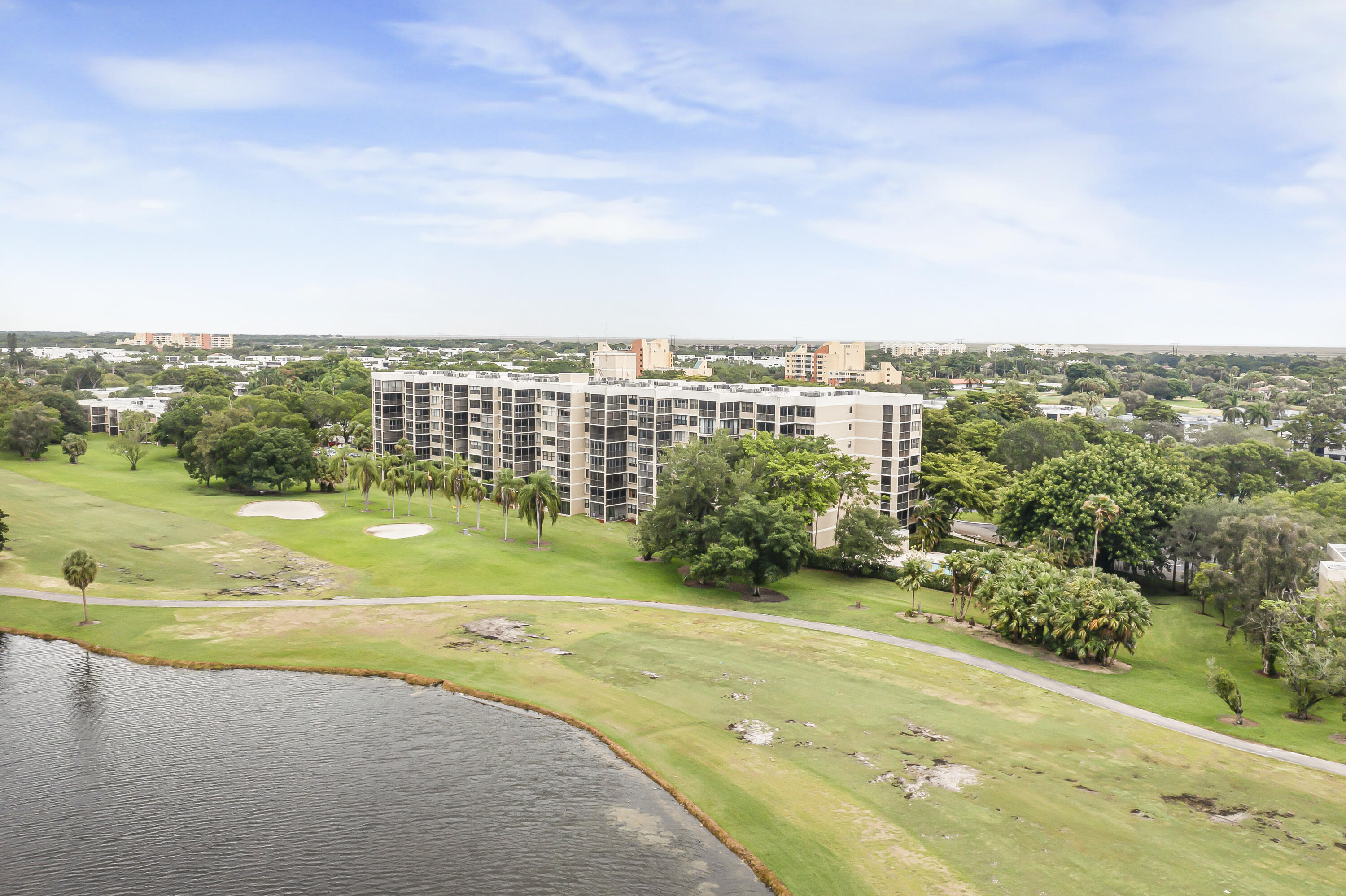 16300 Golf Club #114, Weston FL 33326