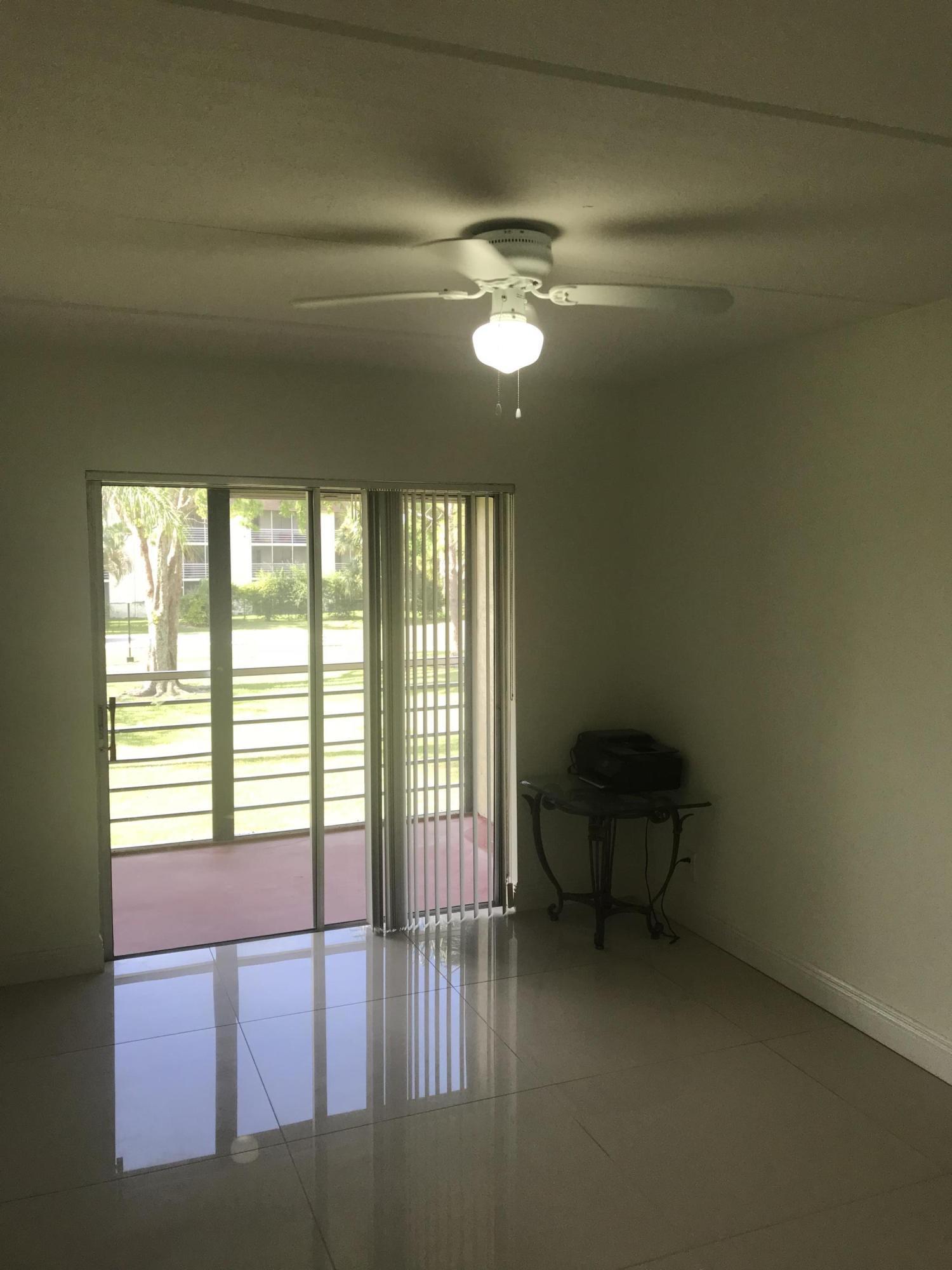2000 SPRINGDALE #210, Palm Springs FL 33461