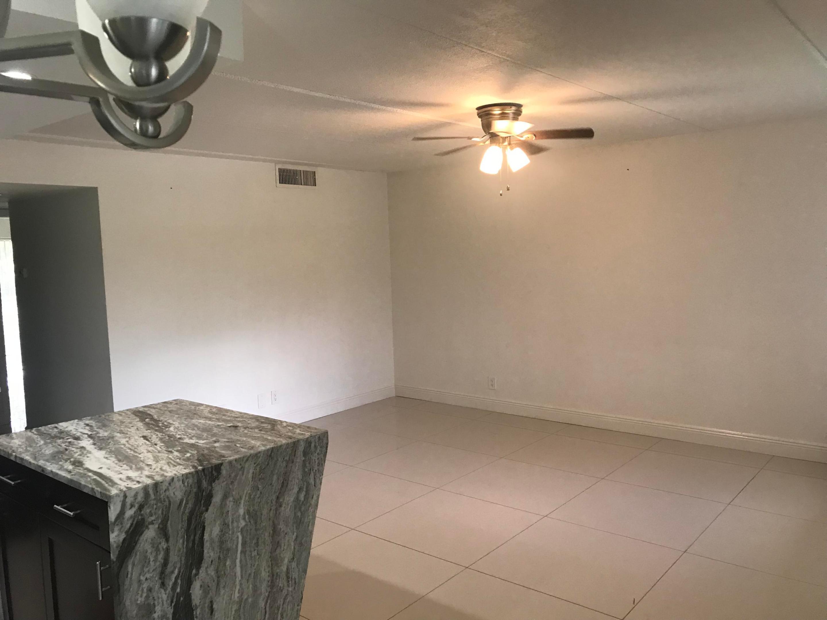 2000 SPRINGDALE #210, Palm Springs FL 33461