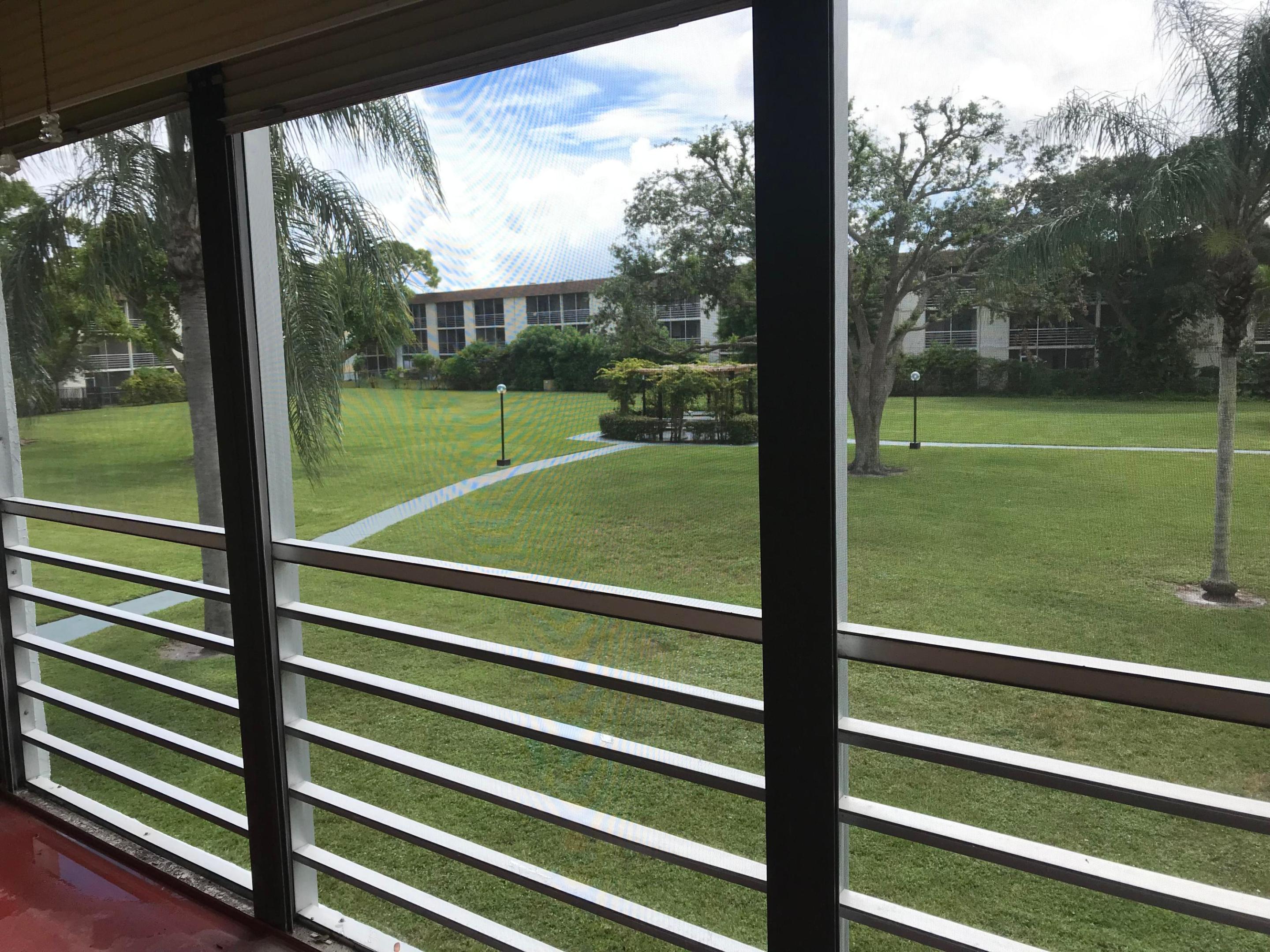 2000 SPRINGDALE #210, Palm Springs FL 33461