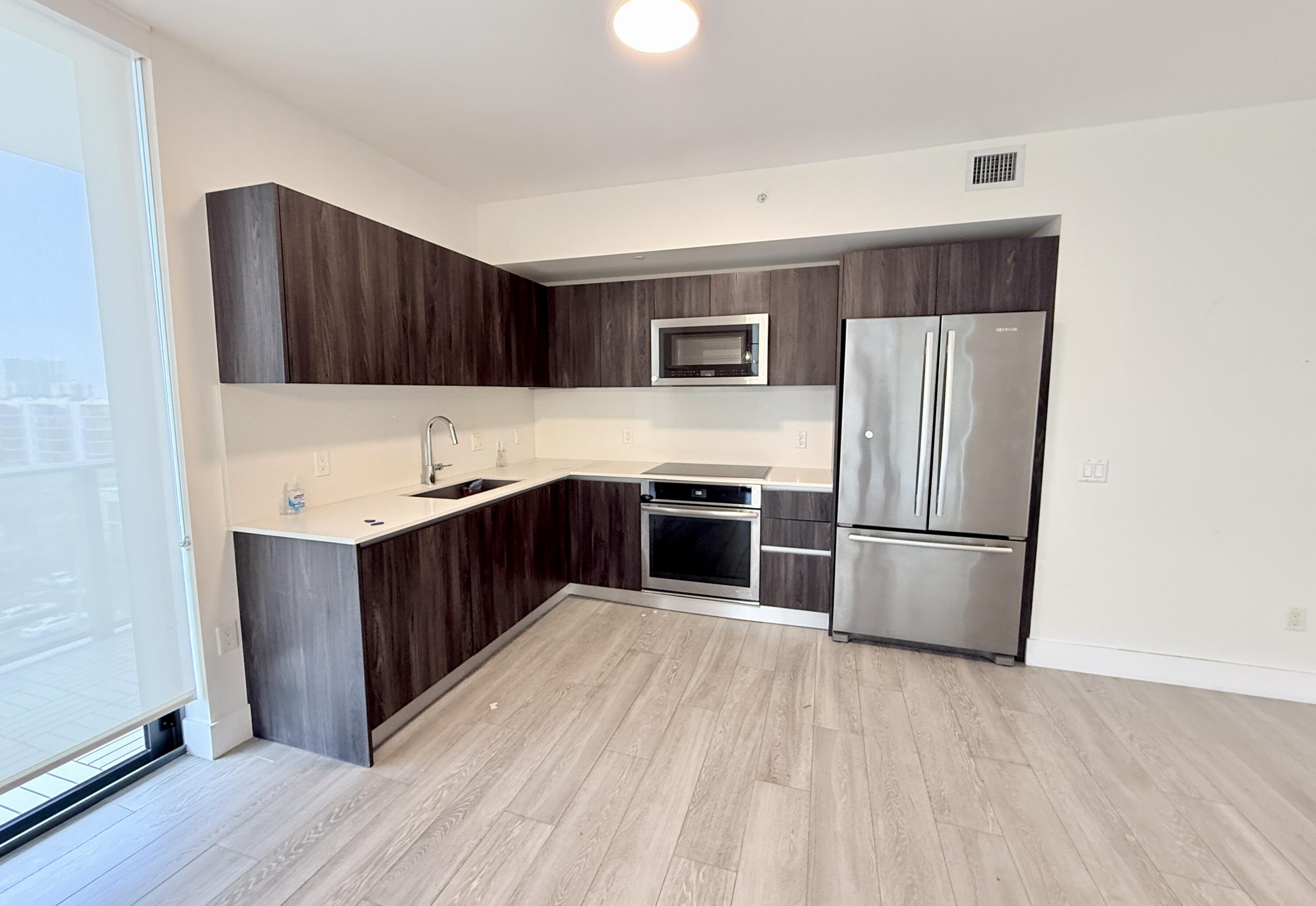 2960 NE 207TH #710, Aventura FL 33180