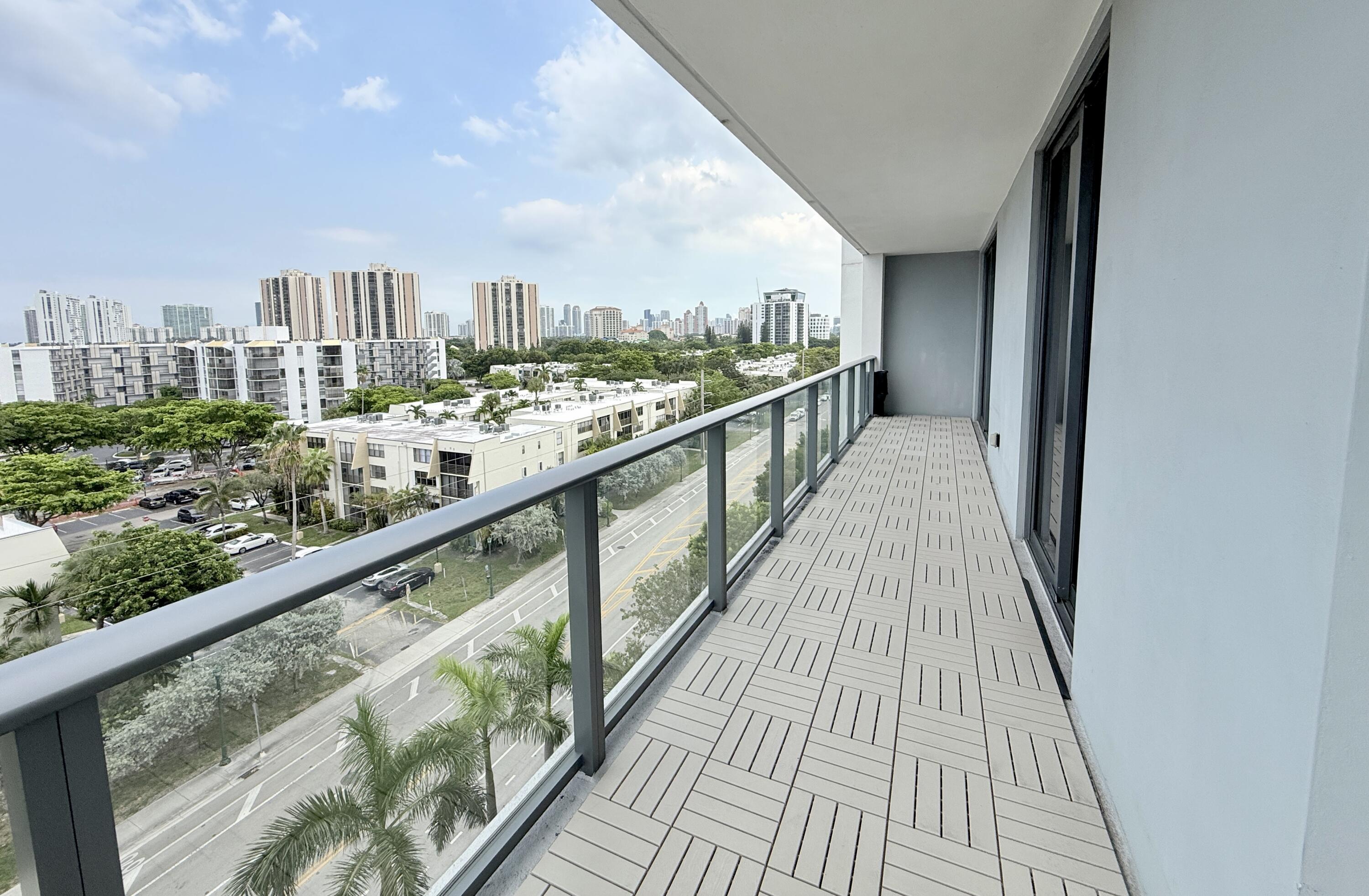 2960 NE 207TH #710, Aventura FL 33180