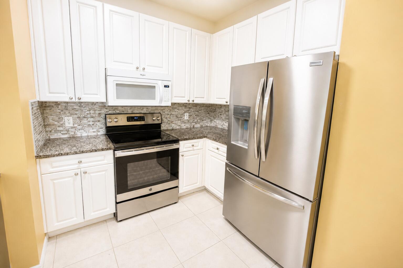 2927 CRESTWOOD #7201, Margate FL 33063