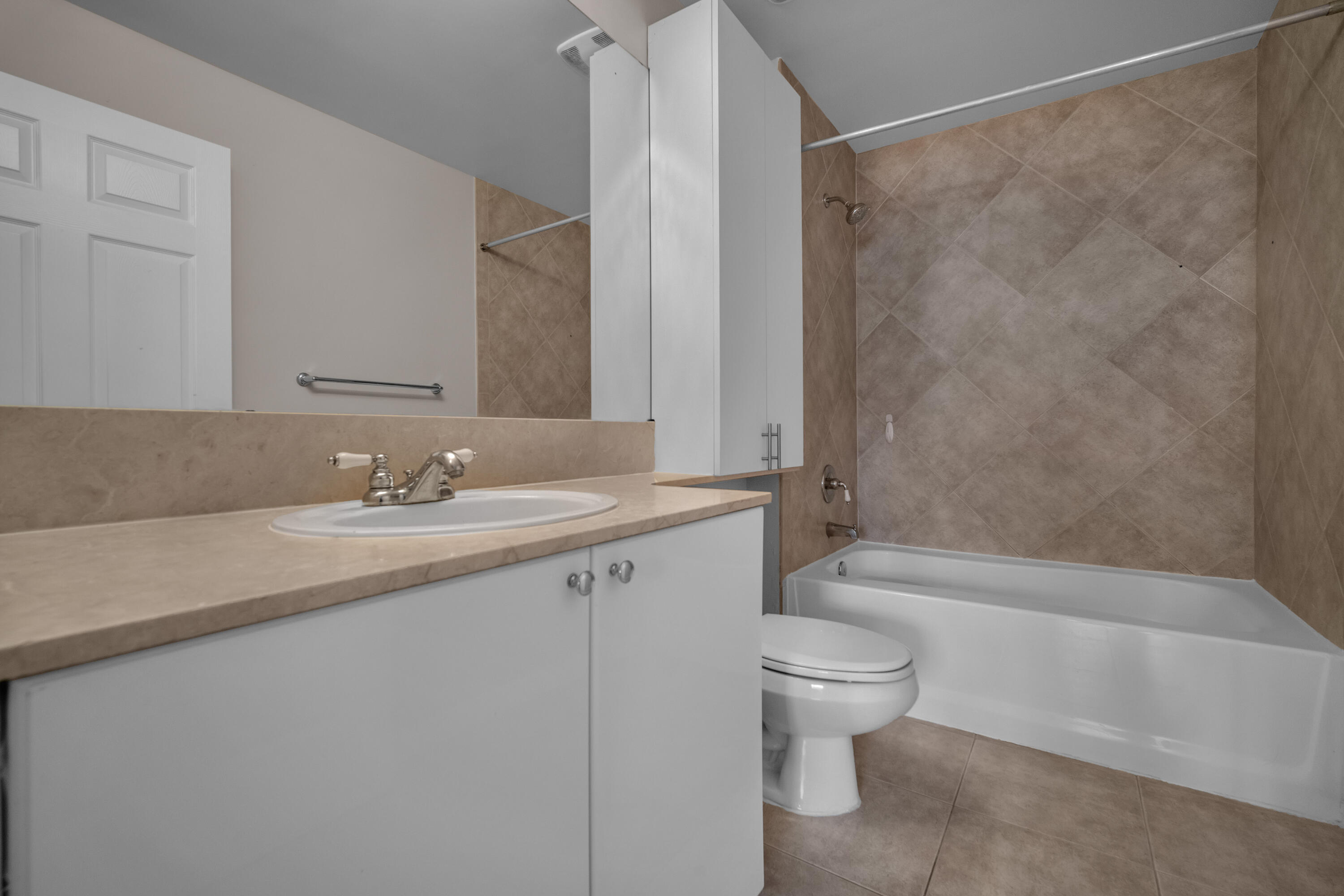 233 S Federal #603, Boca Raton FL 33432