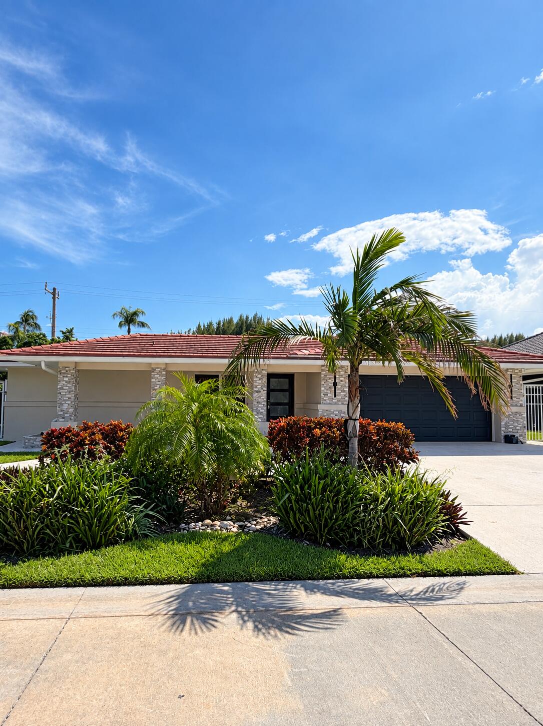 1221 Singer, Singer Island FL 33404