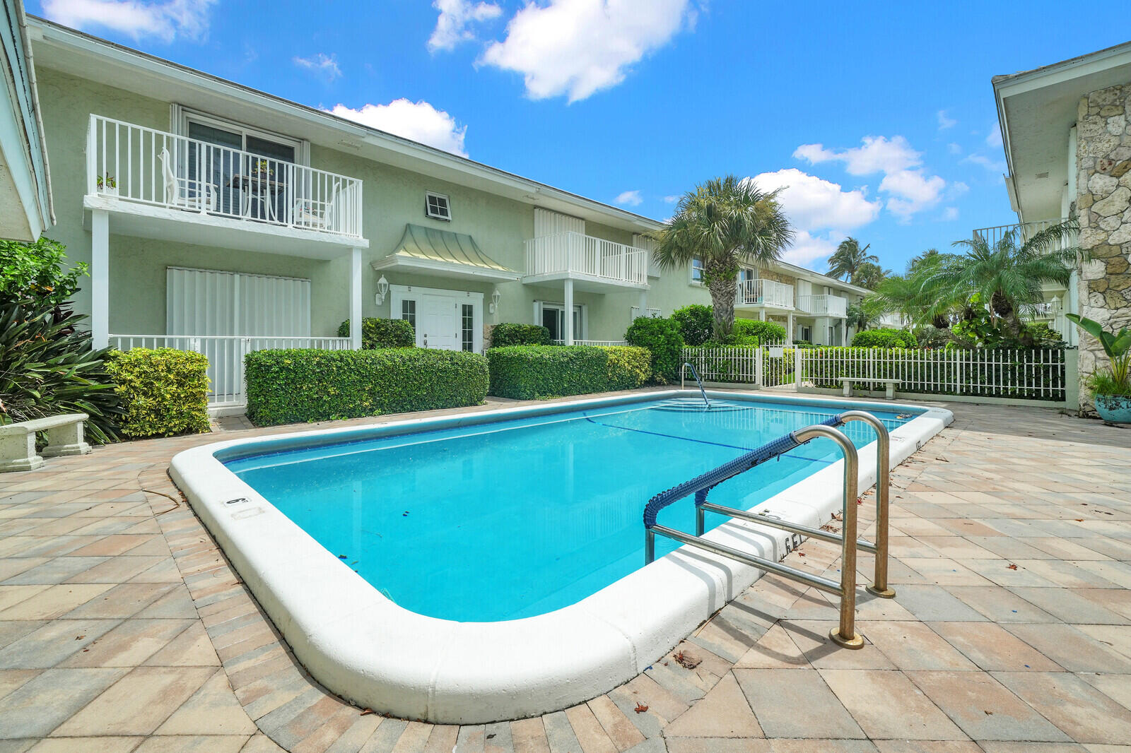 5500 OLD OCEAN #108, Ocean Ridge FL 33435