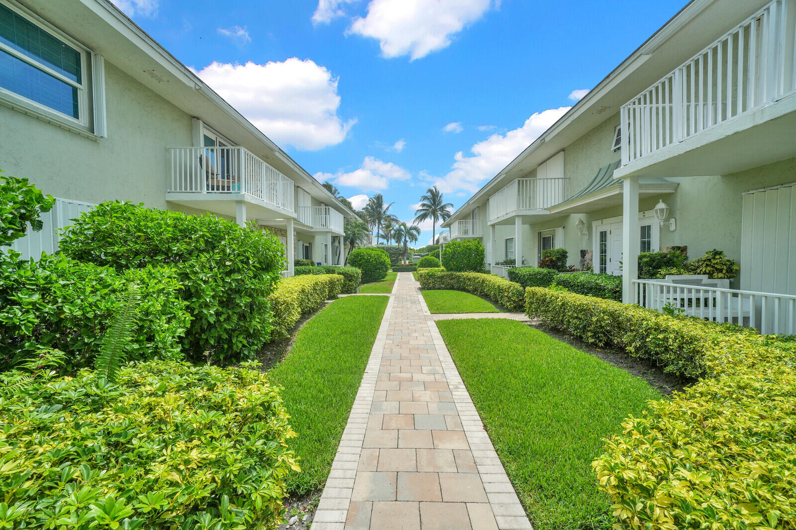 5500 OLD OCEAN #108, Ocean Ridge FL 33435