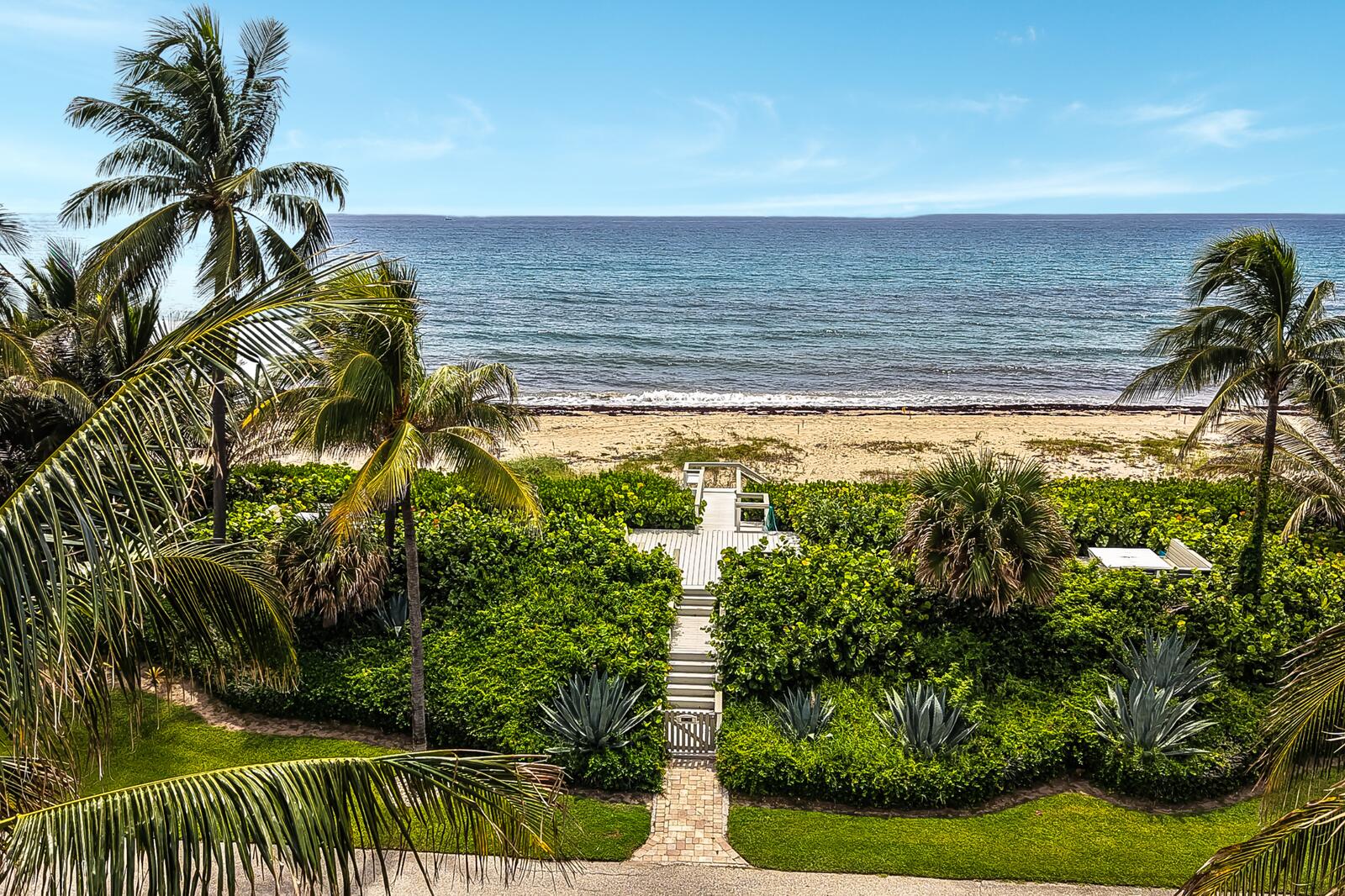 5500 OLD OCEAN #108, Ocean Ridge FL 33435