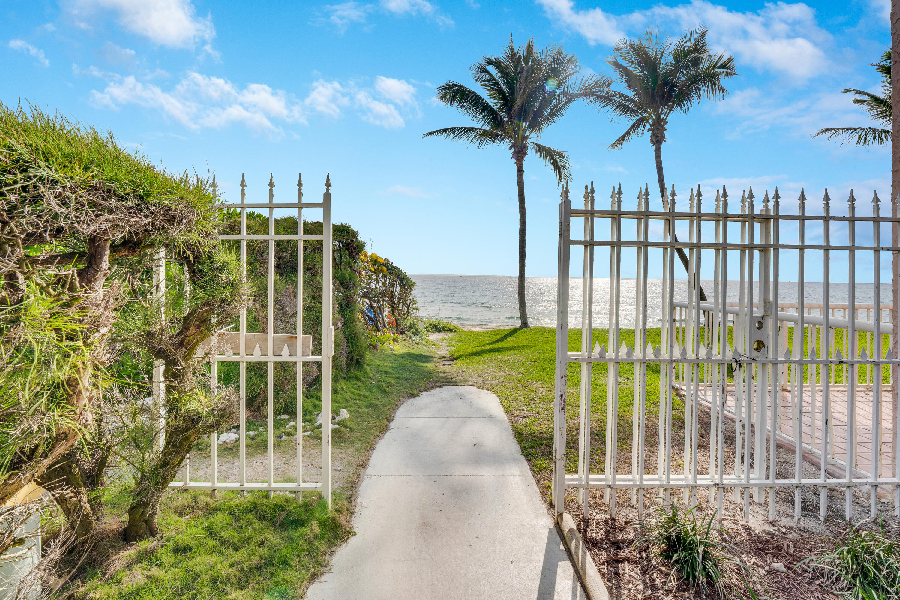 1173 HILLSBORO MILE #2-2, Hillsboro Beach FL 33062