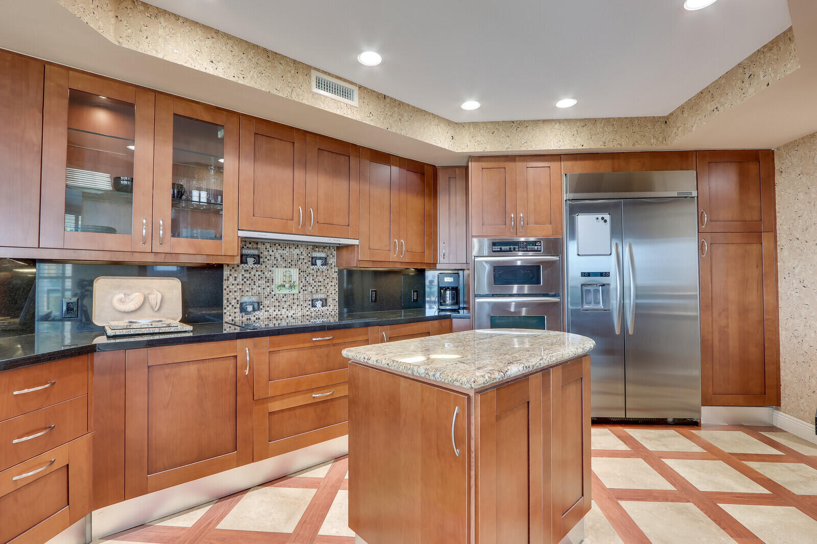 3630 GARDENS #501C, Palm Beach Gardens FL 33410