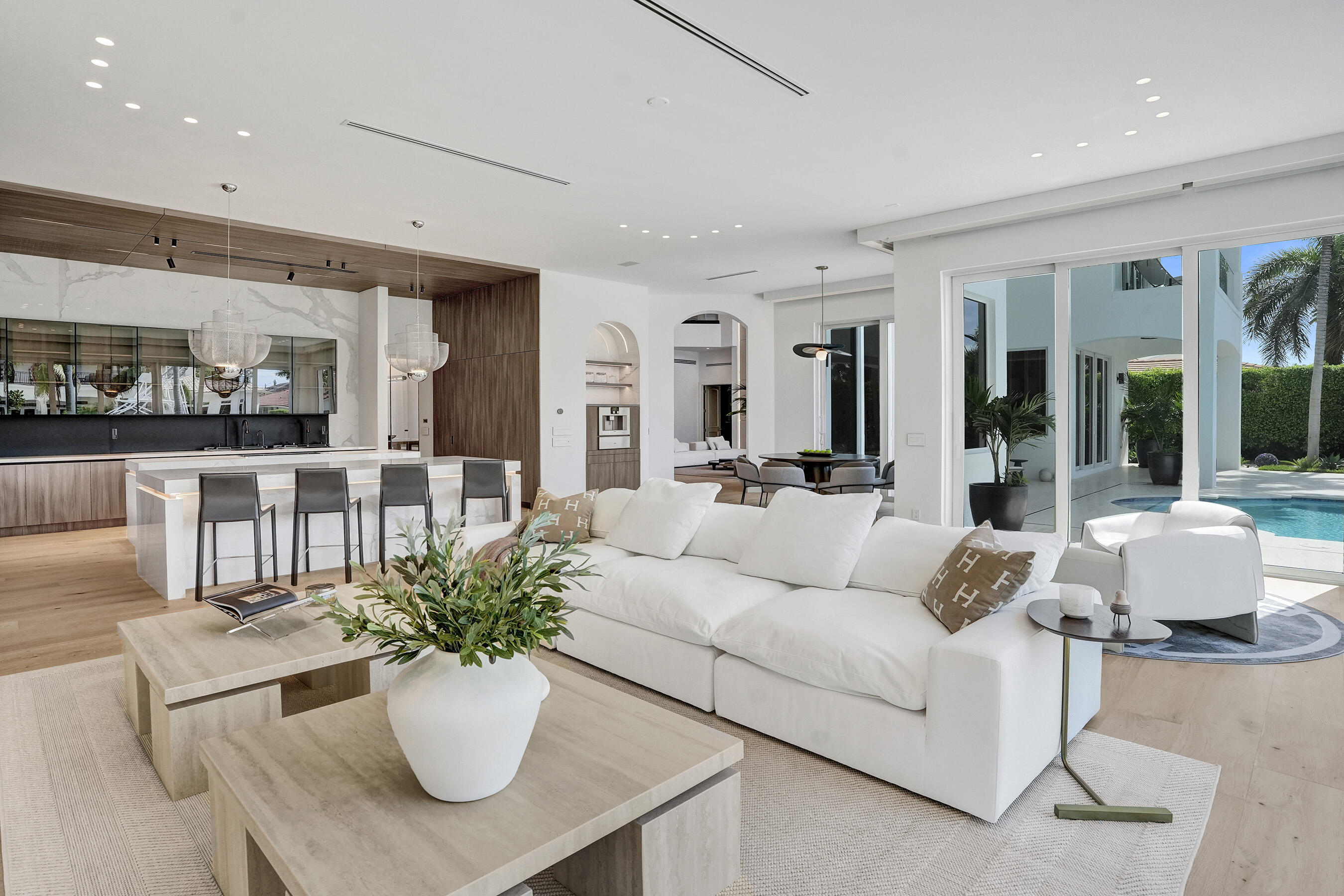 30 S COMPASS, Fort Lauderdale FL 33308