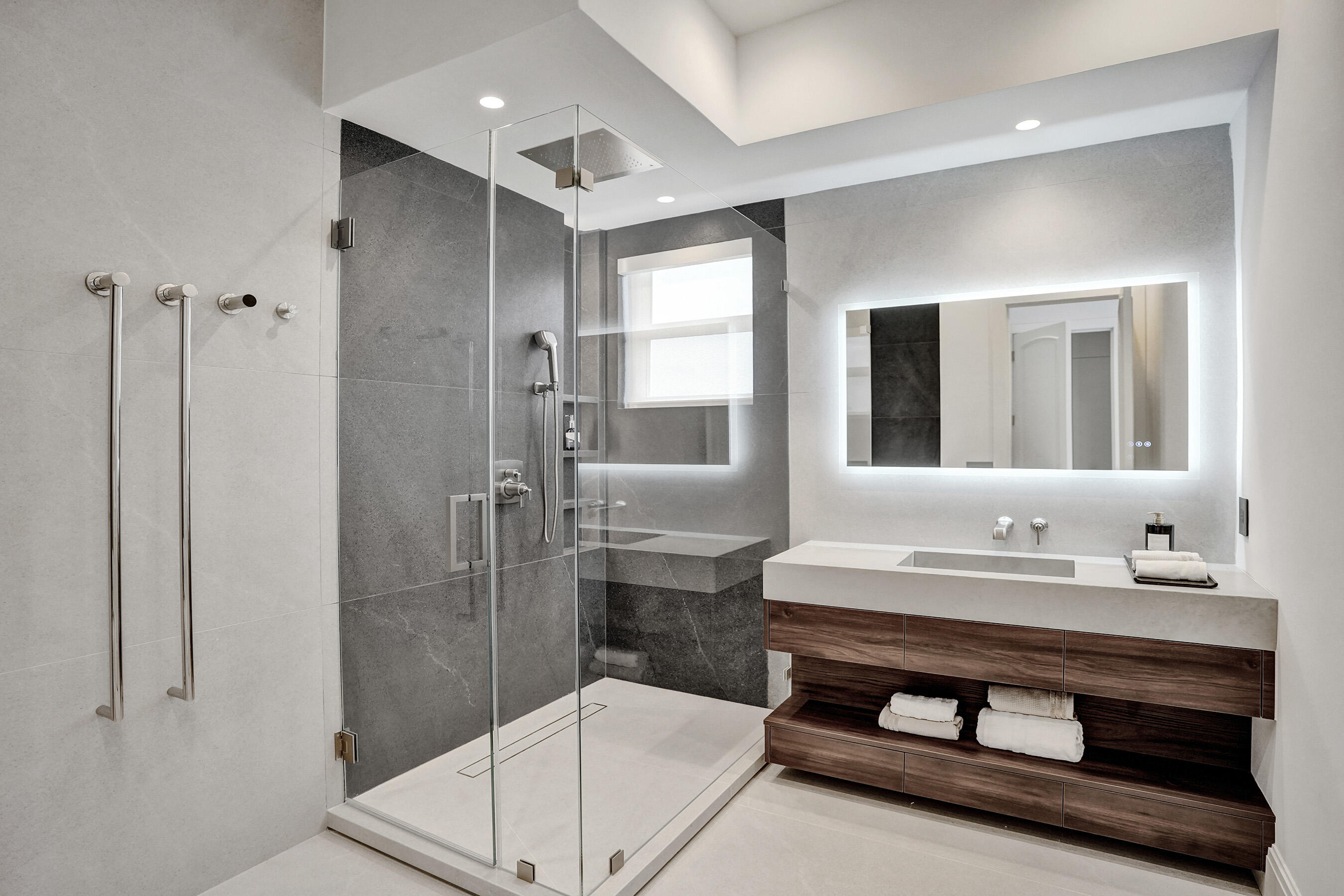30 S COMPASS, Fort Lauderdale FL 33308
