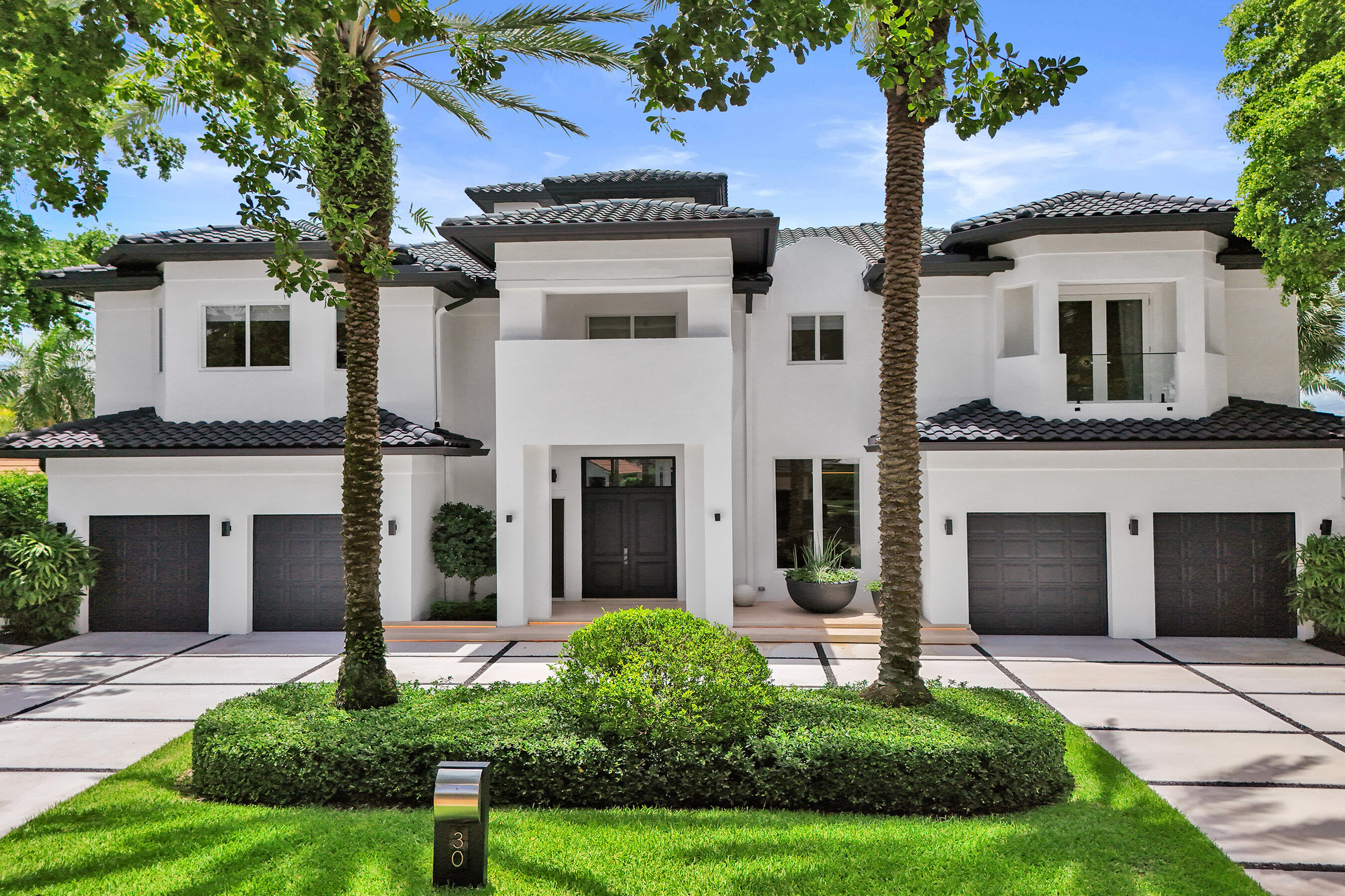 30 S COMPASS, Fort Lauderdale FL 33308