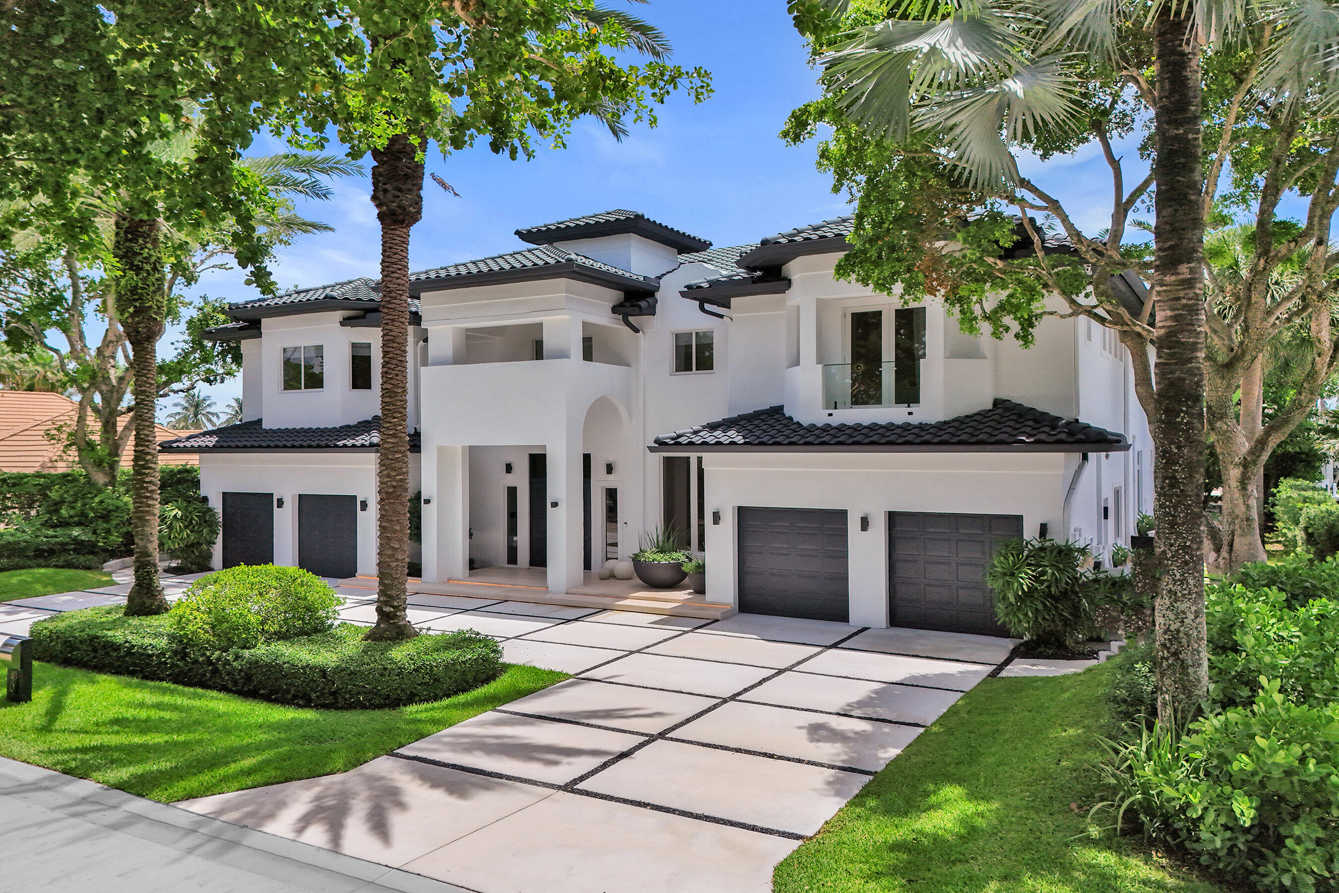 30 S COMPASS, Fort Lauderdale FL 33308