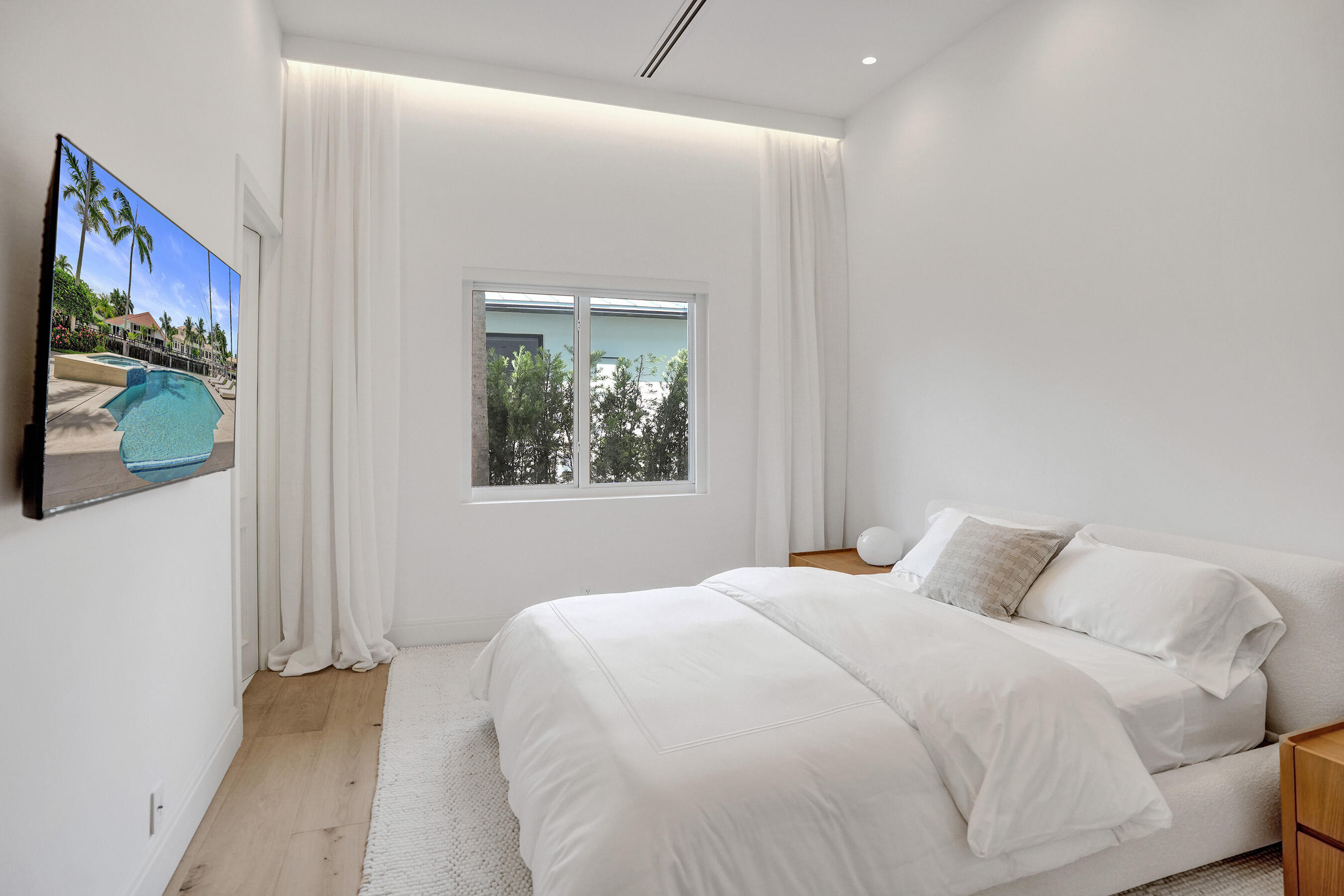 30 S COMPASS, Fort Lauderdale FL 33308