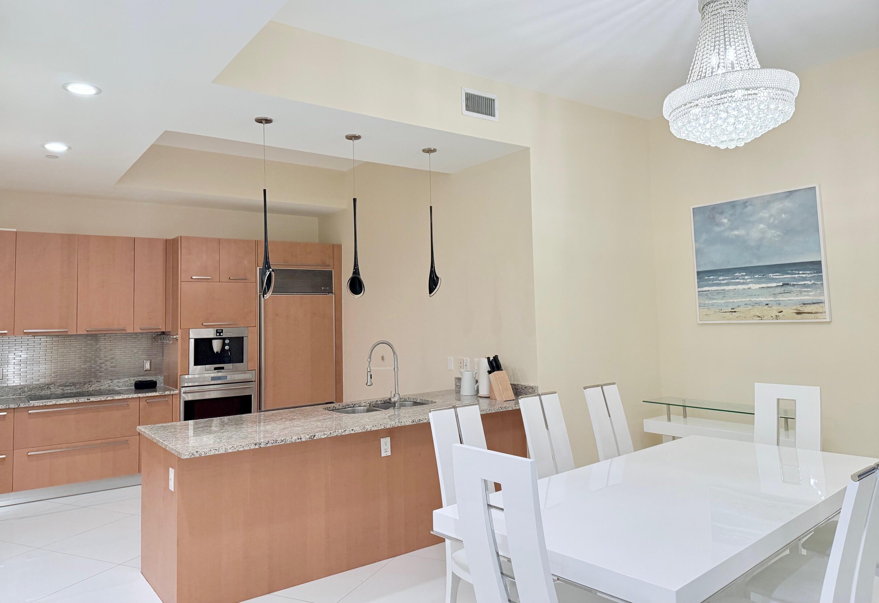 15811 COLLINS #3807, Sunny Isles Beach FL 33160