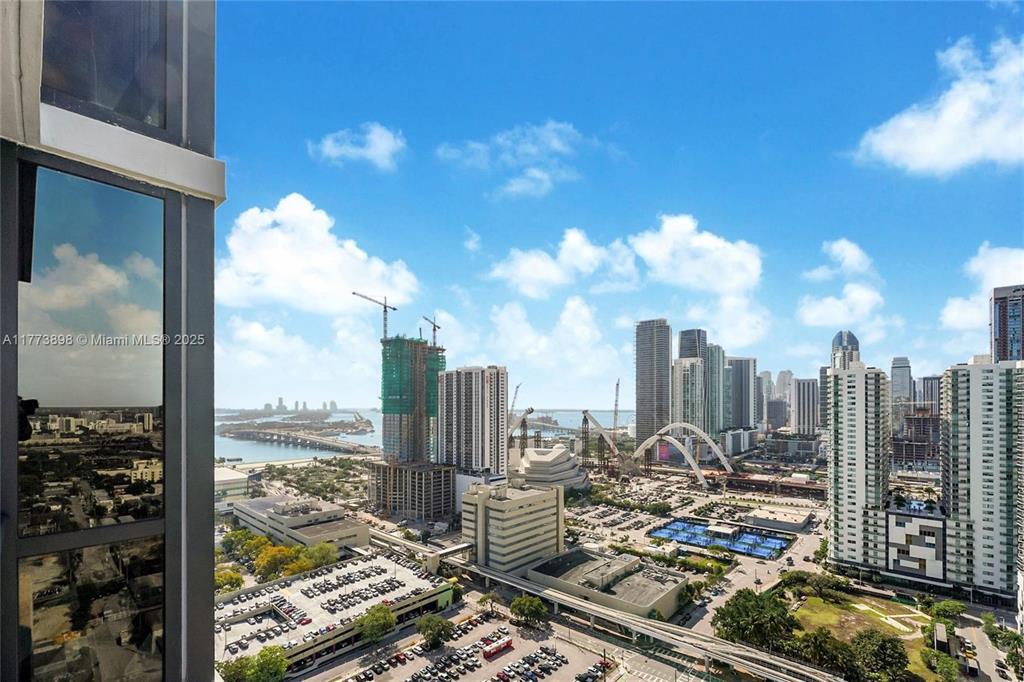 1600 NE 1st #2810, Miami FL 33132