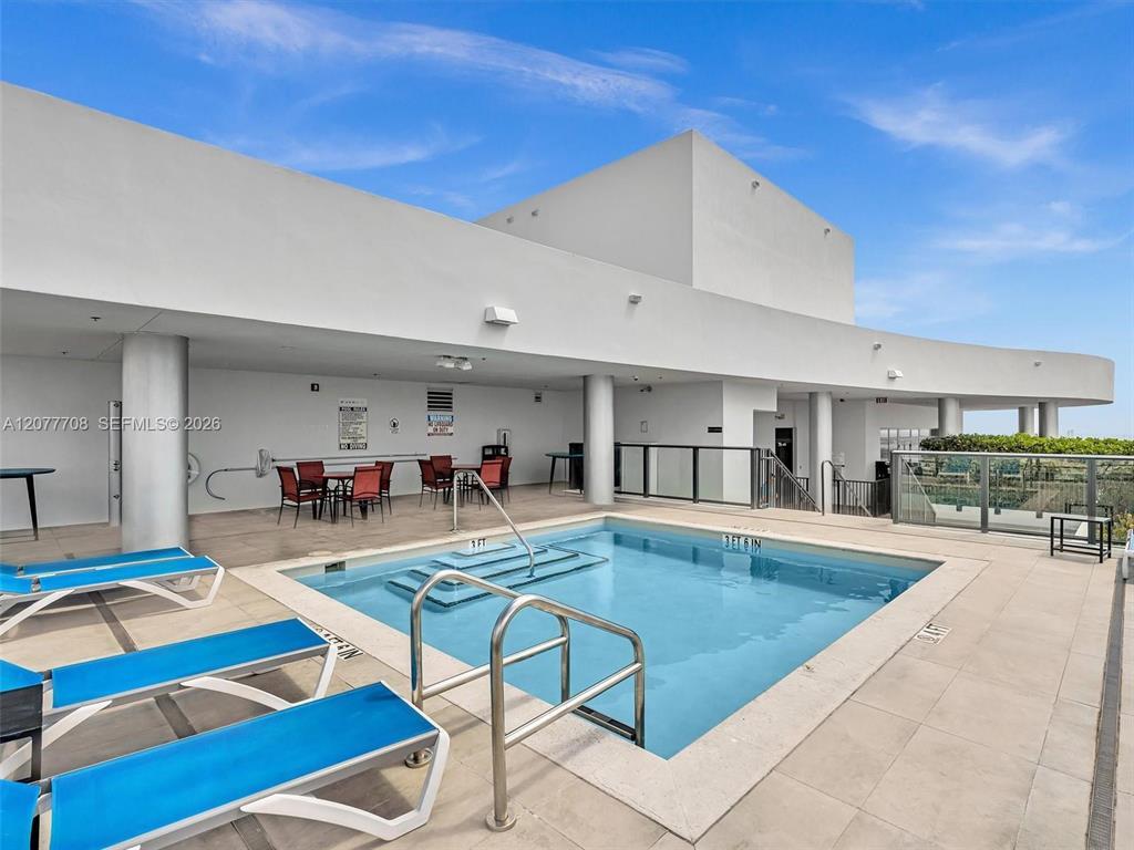 1600 NE 1st #2810, Miami FL 33132
