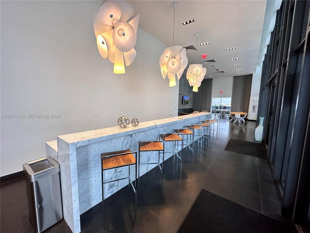1600 NE 1st #2810, Miami FL 33132
