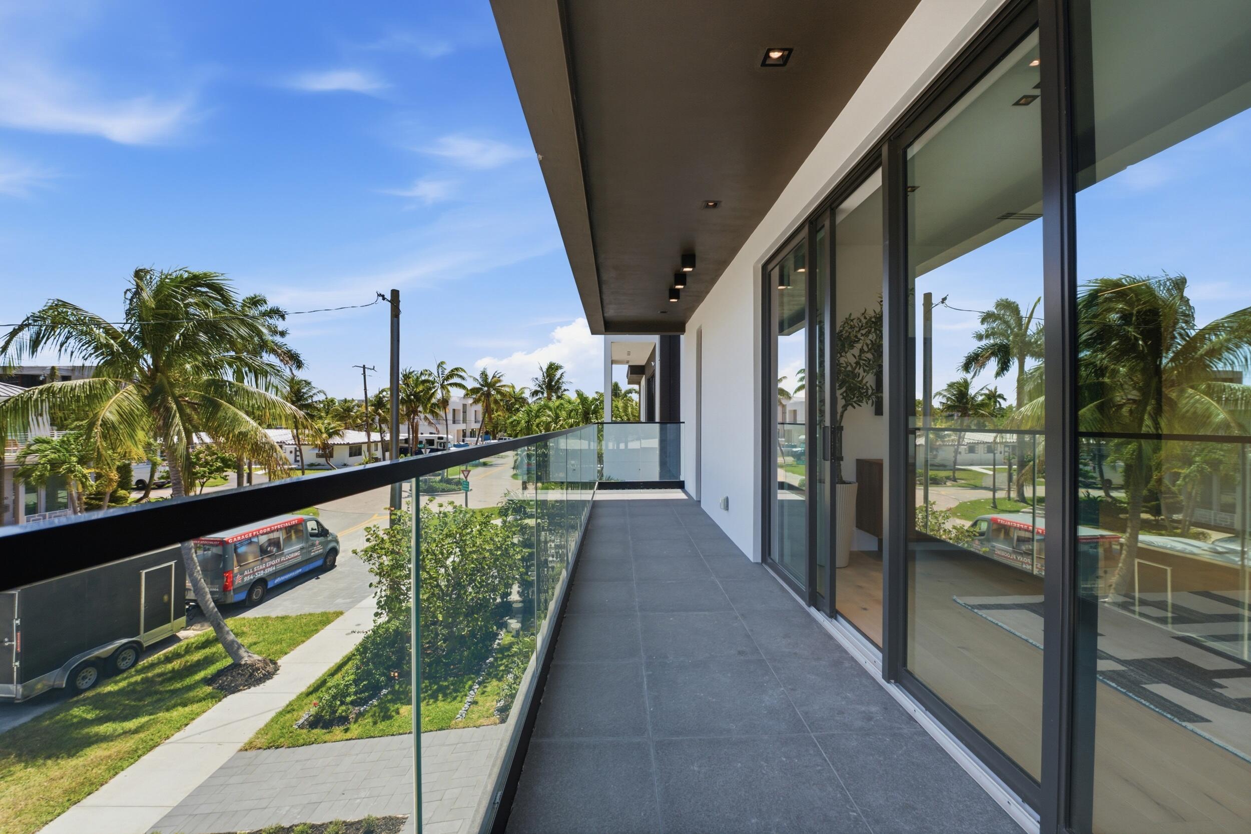 3209 NE 26TH, Fort Lauderdale FL 33305