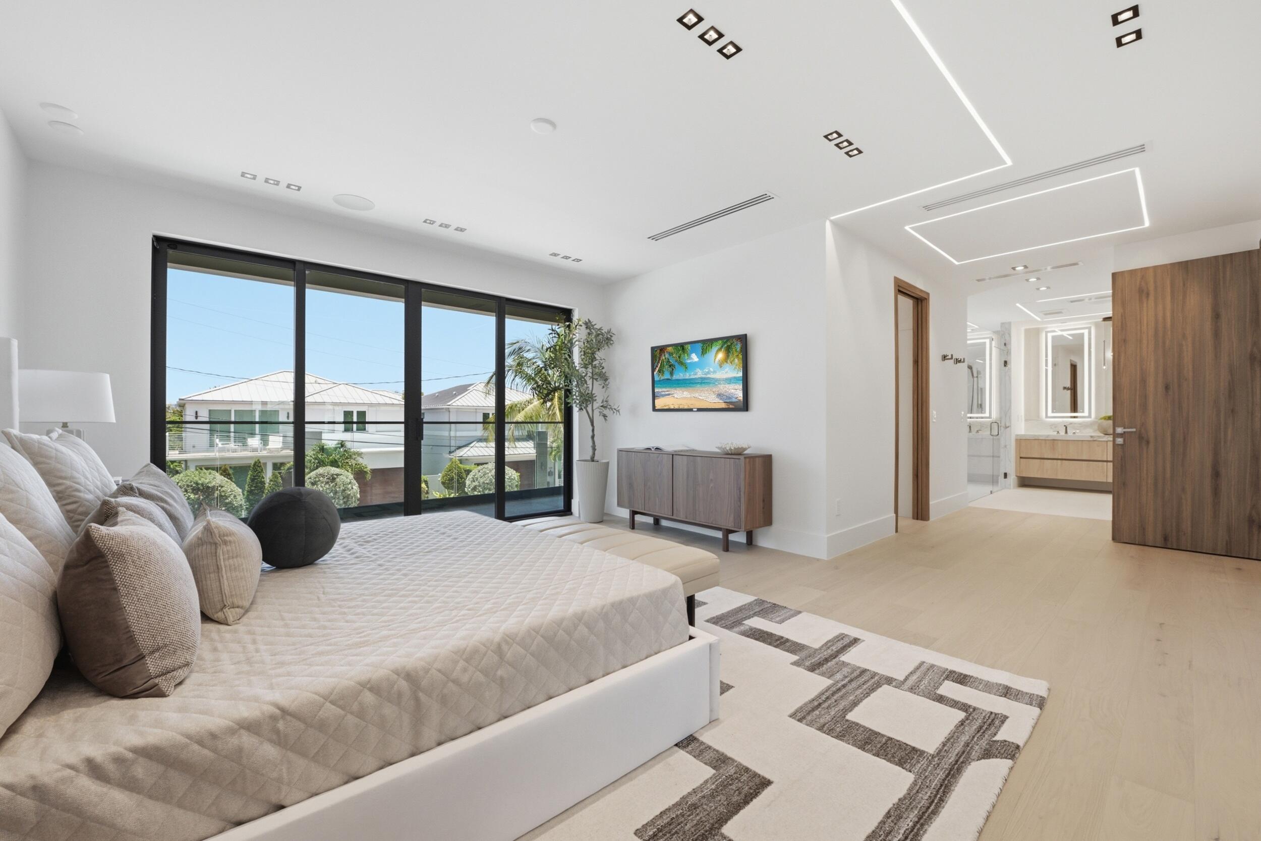 3209 NE 26TH, Fort Lauderdale FL 33305