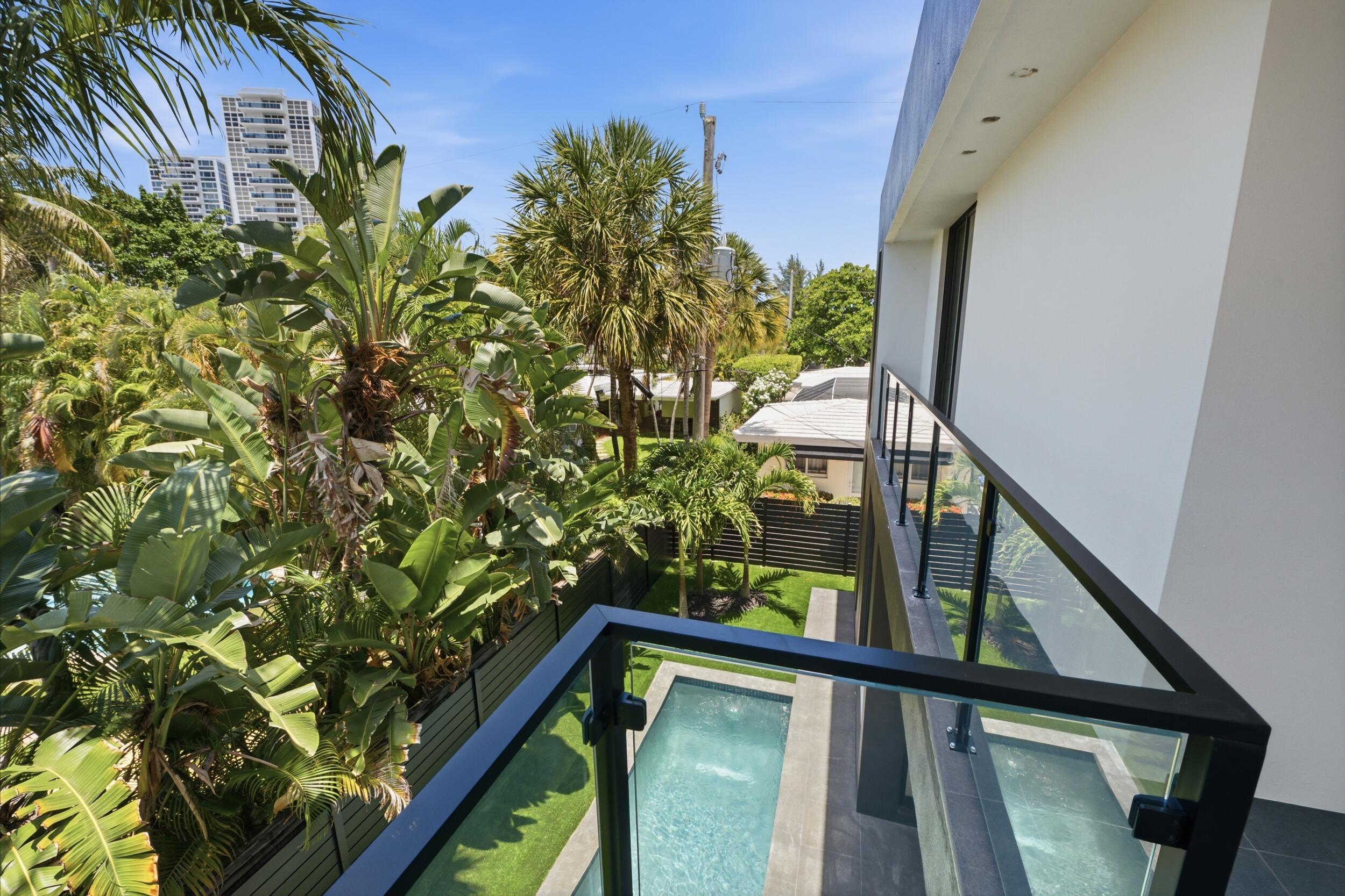 3209 NE 26TH, Fort Lauderdale FL 33305