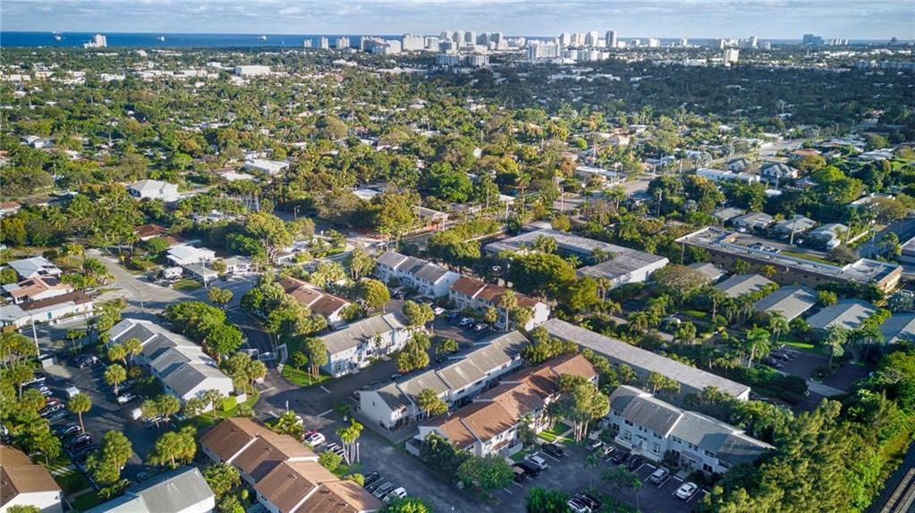 1861 NE 15TH, Fort Lauderdale FL 33305