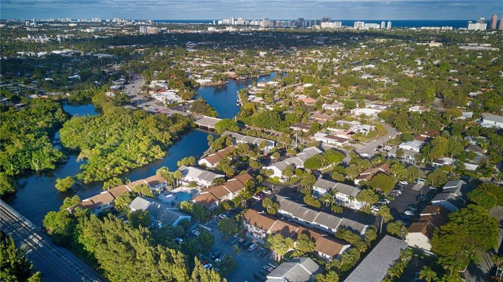 1861 NE 15TH, Fort Lauderdale FL 33305