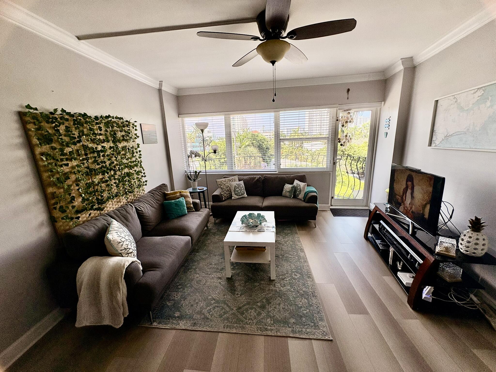 3250 NE 28TH #406, Fort Lauderdale FL 33308