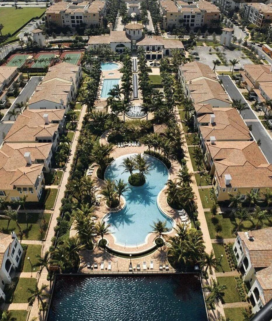 2950 NW 124th, Sunrise FL 33323