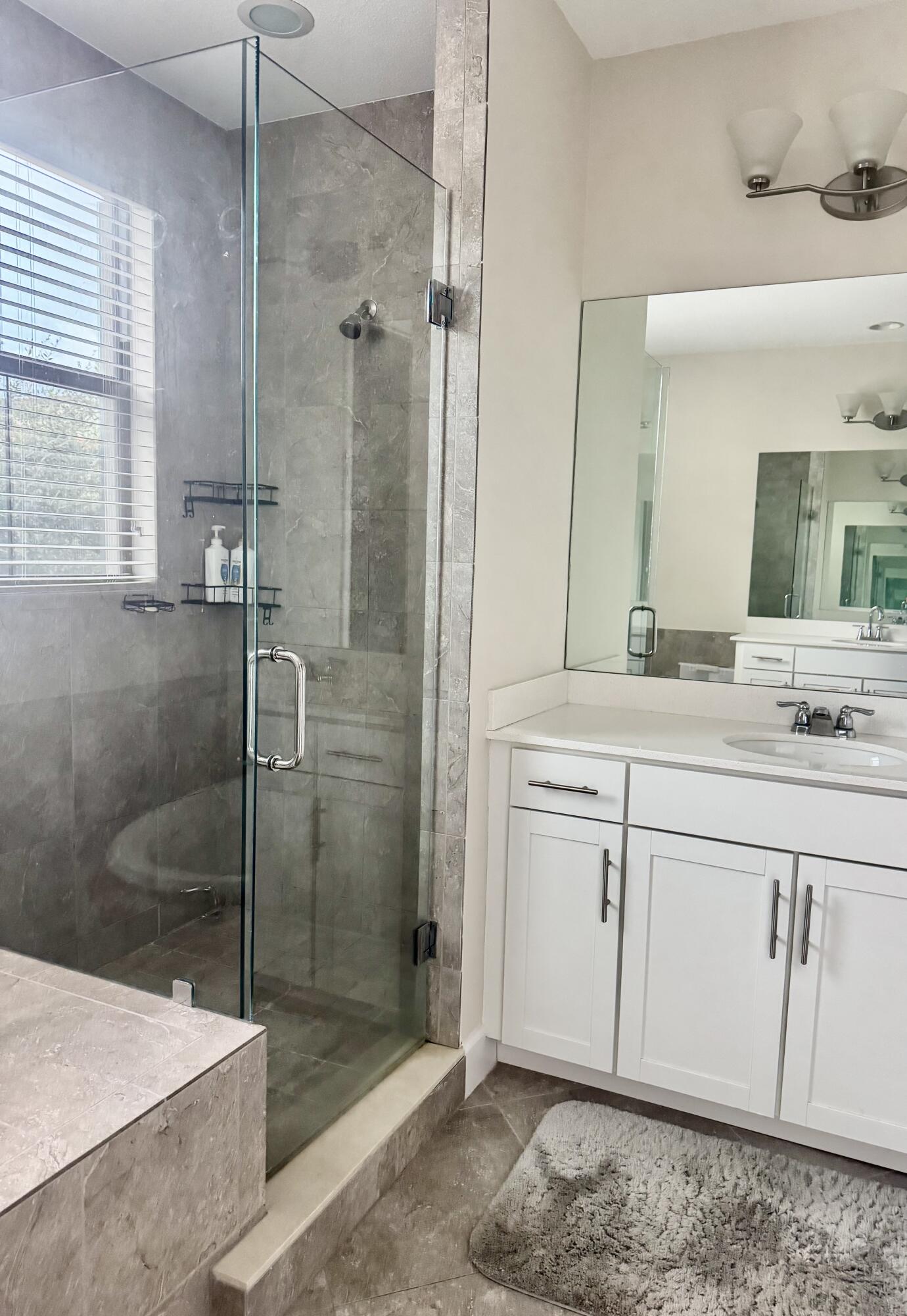 2950 NW 124th, Sunrise FL 33323