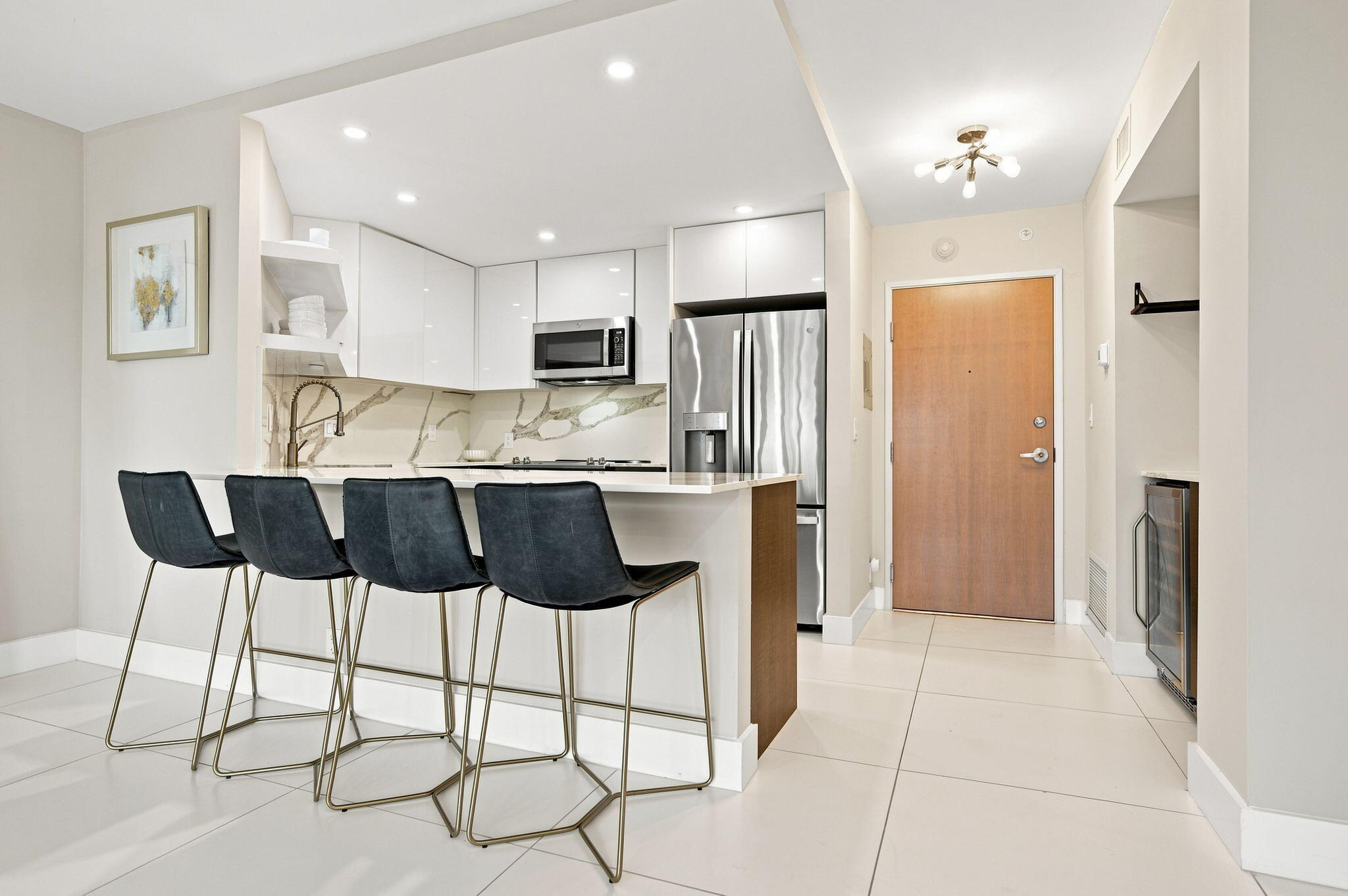 340 Sunset #405, Fort Lauderdale FL 33301