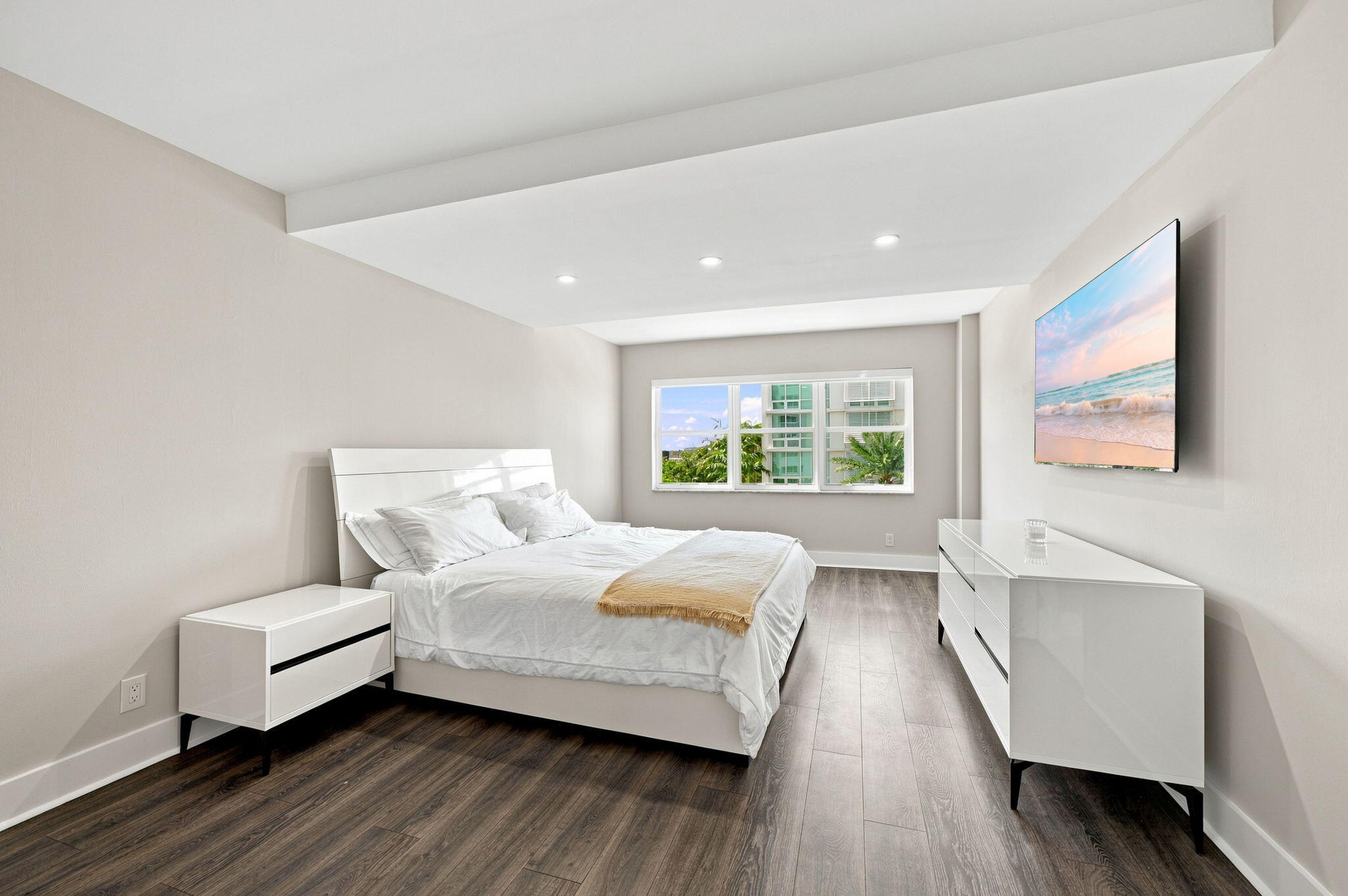340 Sunset #405, Fort Lauderdale FL 33301