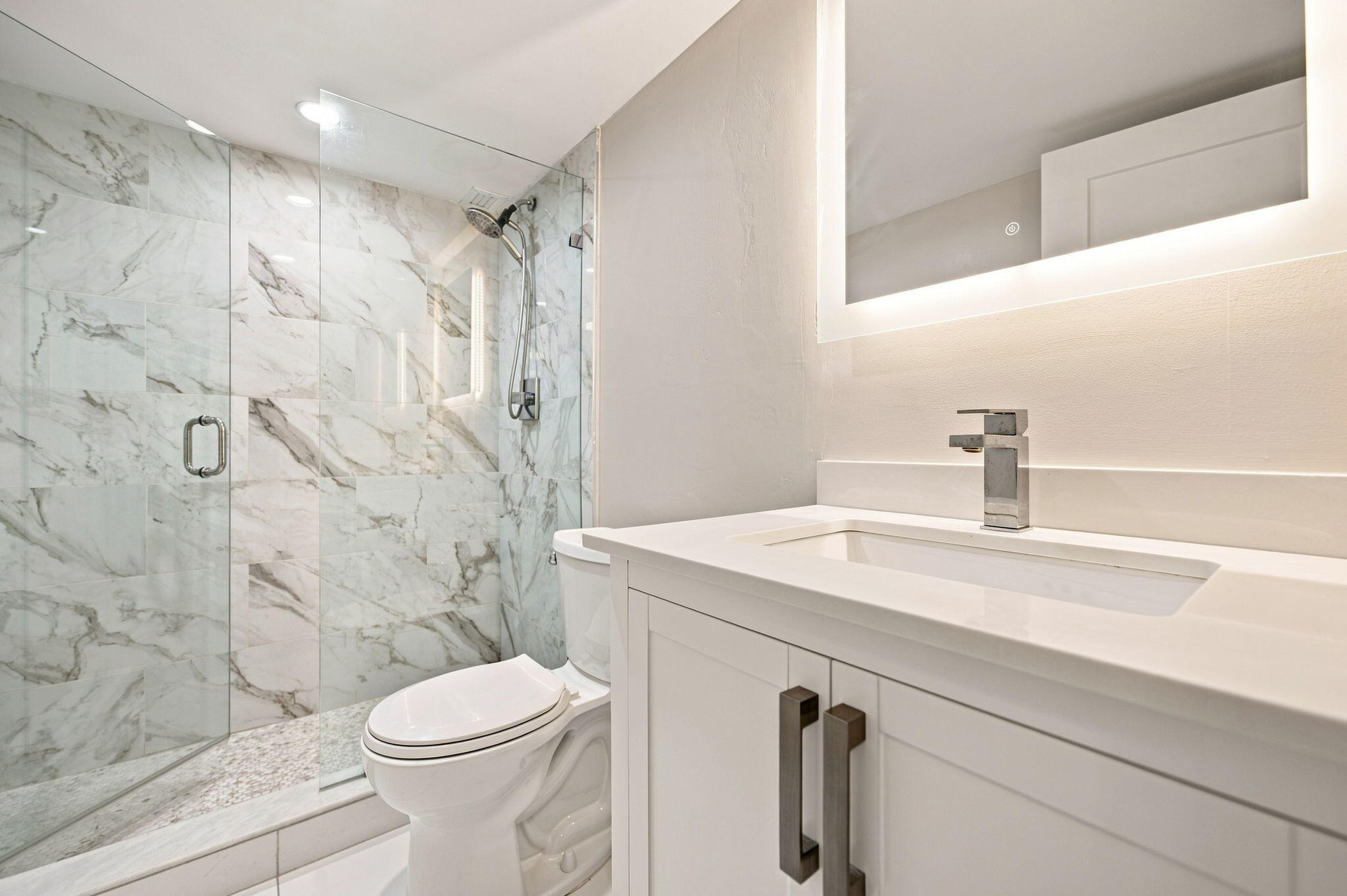 340 Sunset #405, Fort Lauderdale FL 33301