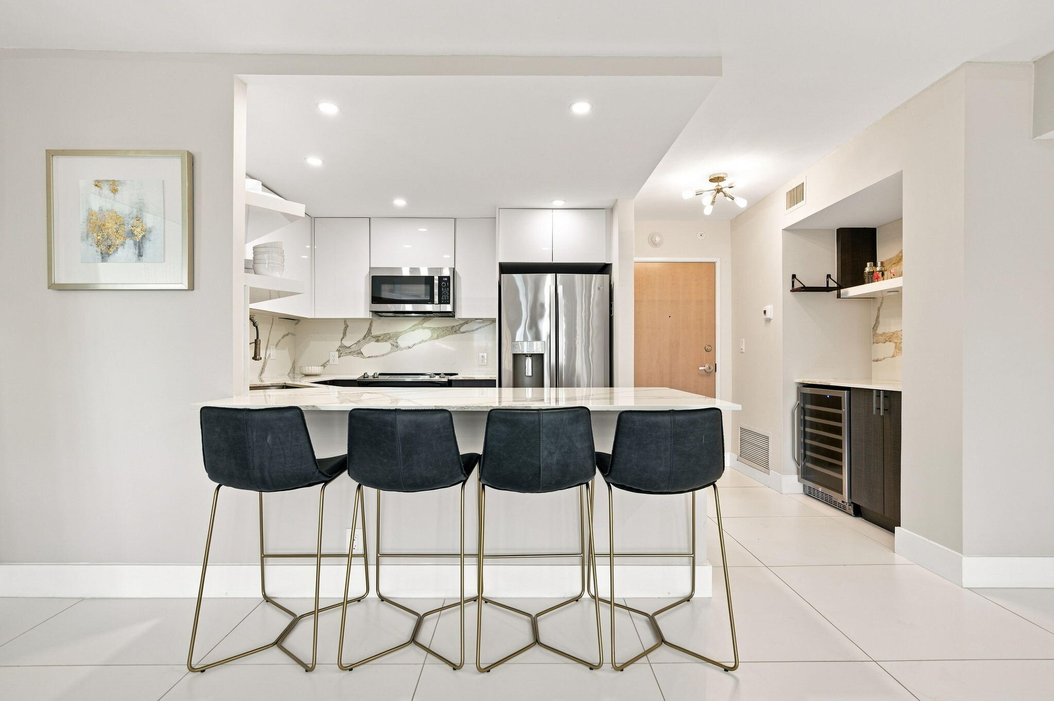 340 Sunset #405, Fort Lauderdale FL 33301