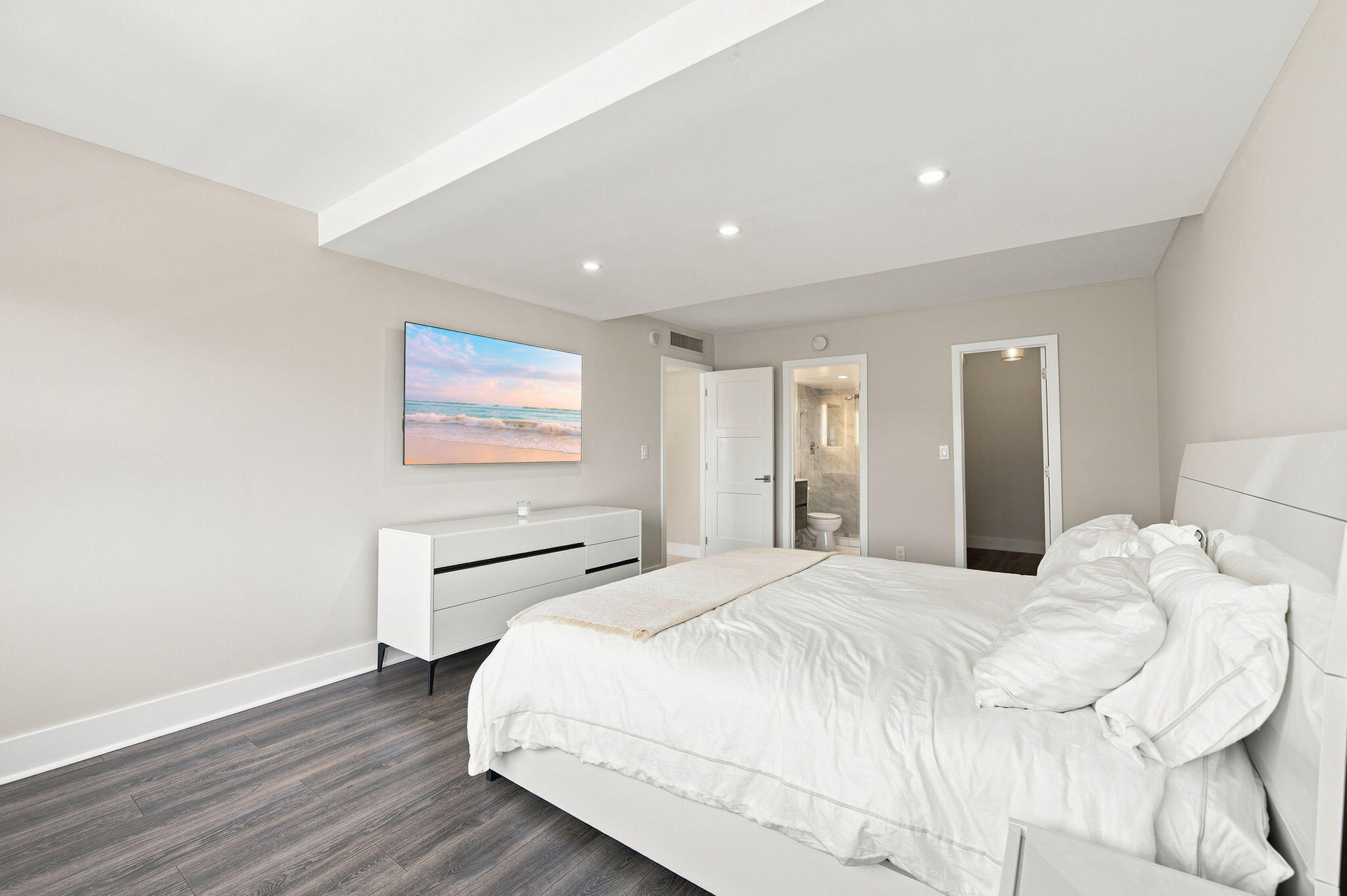 340 Sunset #405, Fort Lauderdale FL 33301