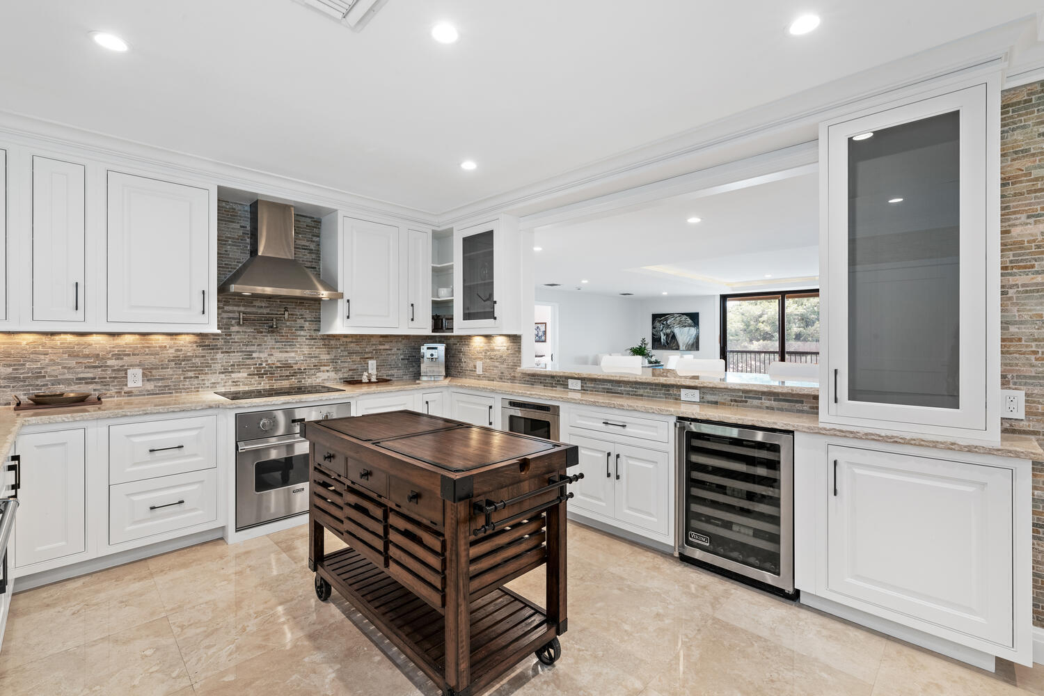2785 Polo Island #J301 Penthouse, Wellington FL 33414