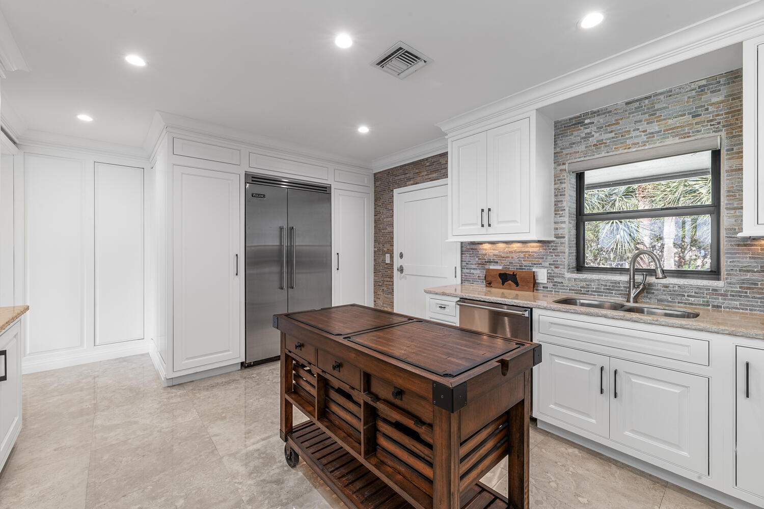 2785 Polo Island #J301 Penthouse, Wellington FL 33414