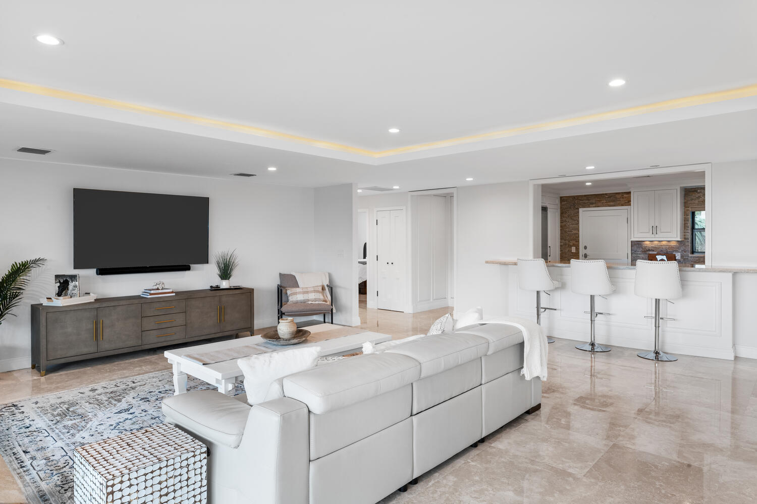 2785 Polo Island #J301 Penthouse, Wellington FL 33414
