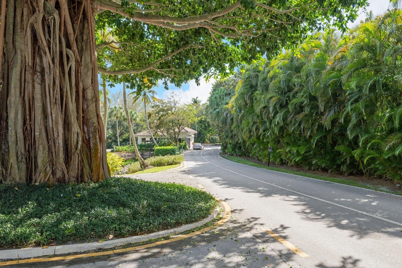 2785 Polo Island #J301 Penthouse, Wellington FL 33414