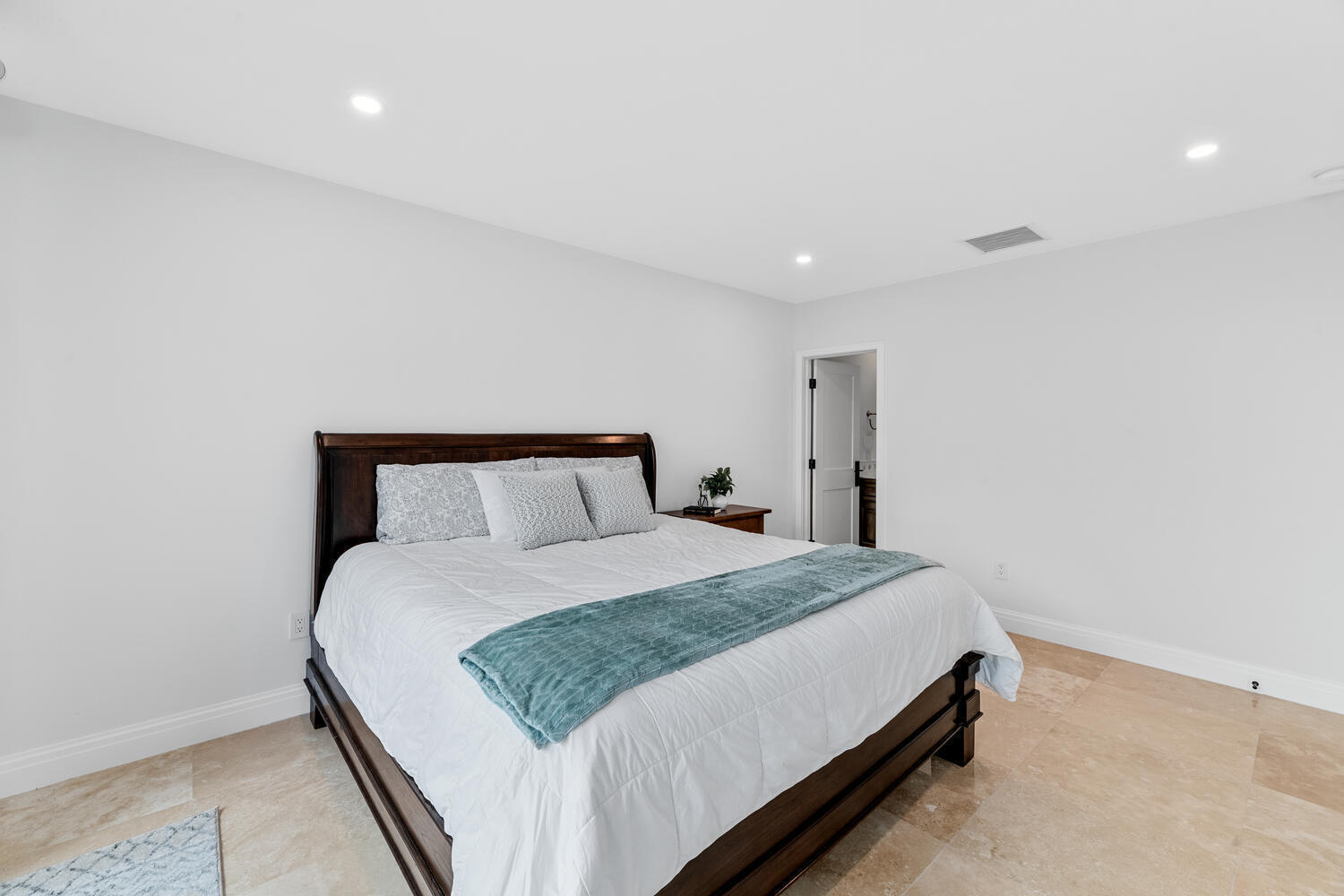 2785 Polo Island #J301 Penthouse, Wellington FL 33414