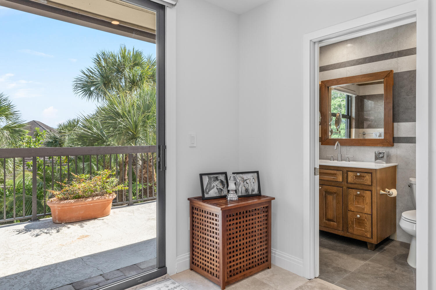 2785 Polo Island #J301 Penthouse, Wellington FL 33414