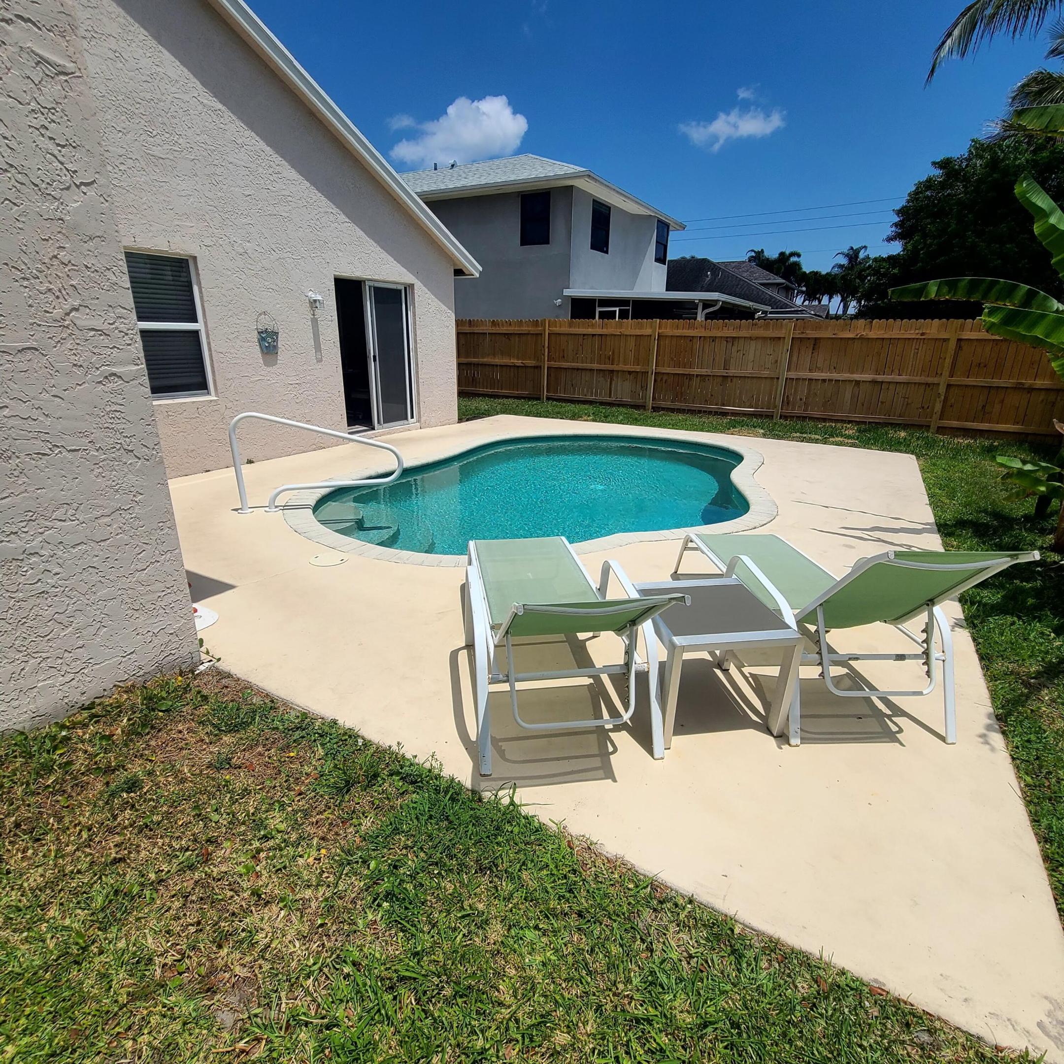 6374 Robinson, Jupiter FL 33458