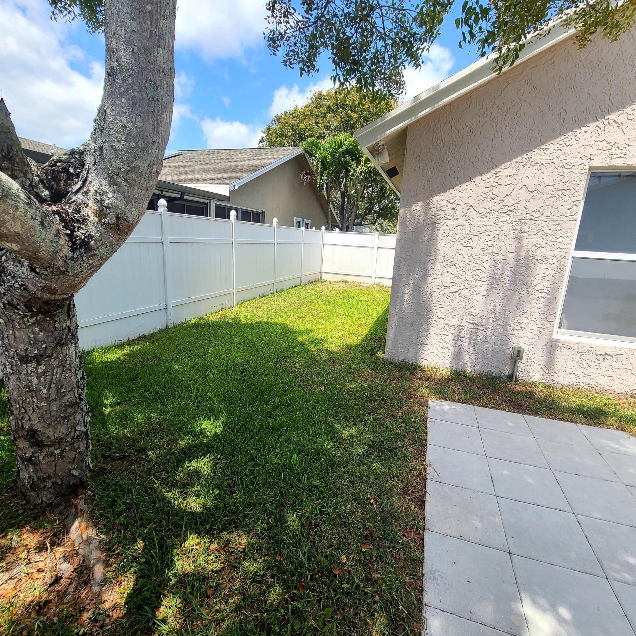 6374 Robinson, Jupiter FL 33458