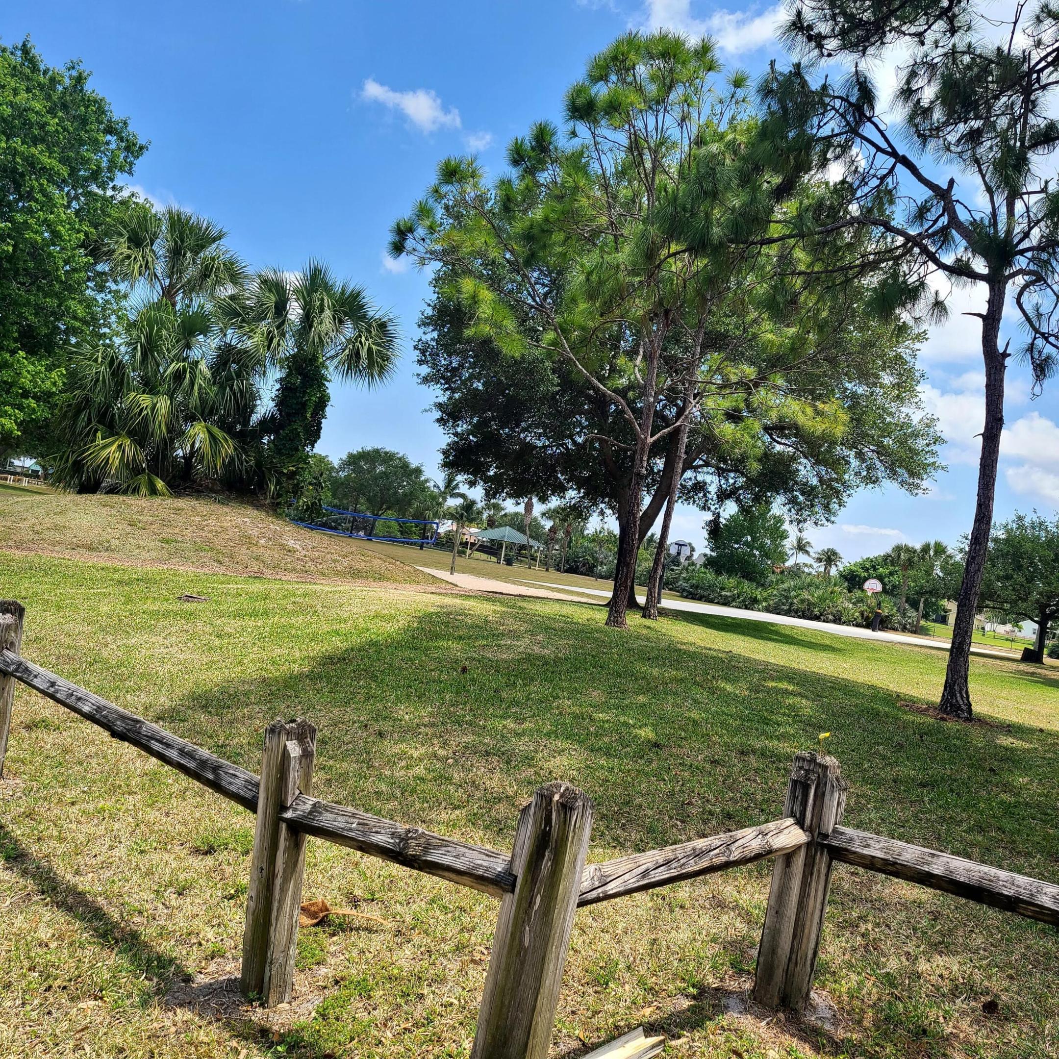 6374 Robinson, Jupiter FL 33458