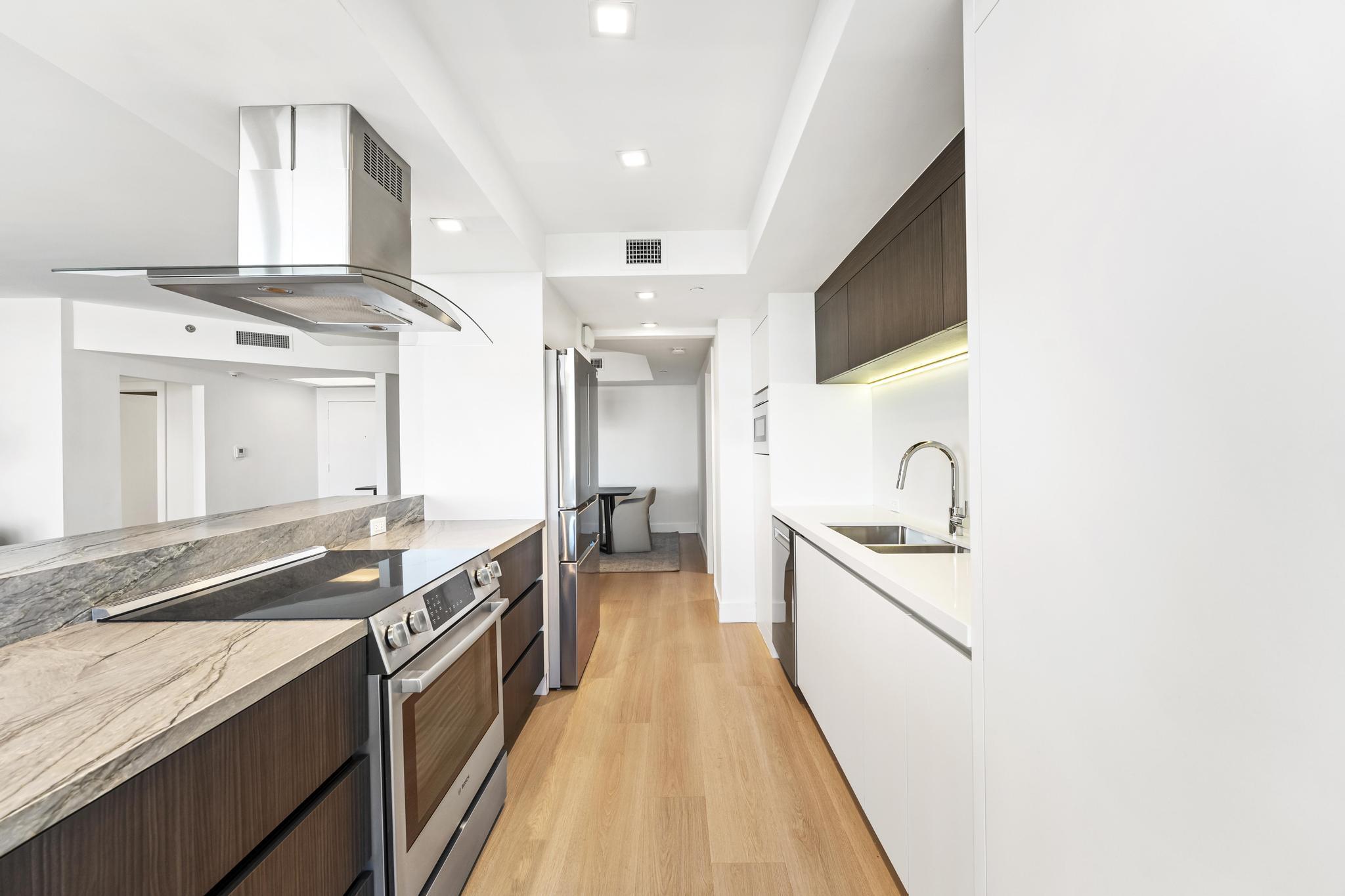 2000 ISLAND #903, Aventura FL 33160
