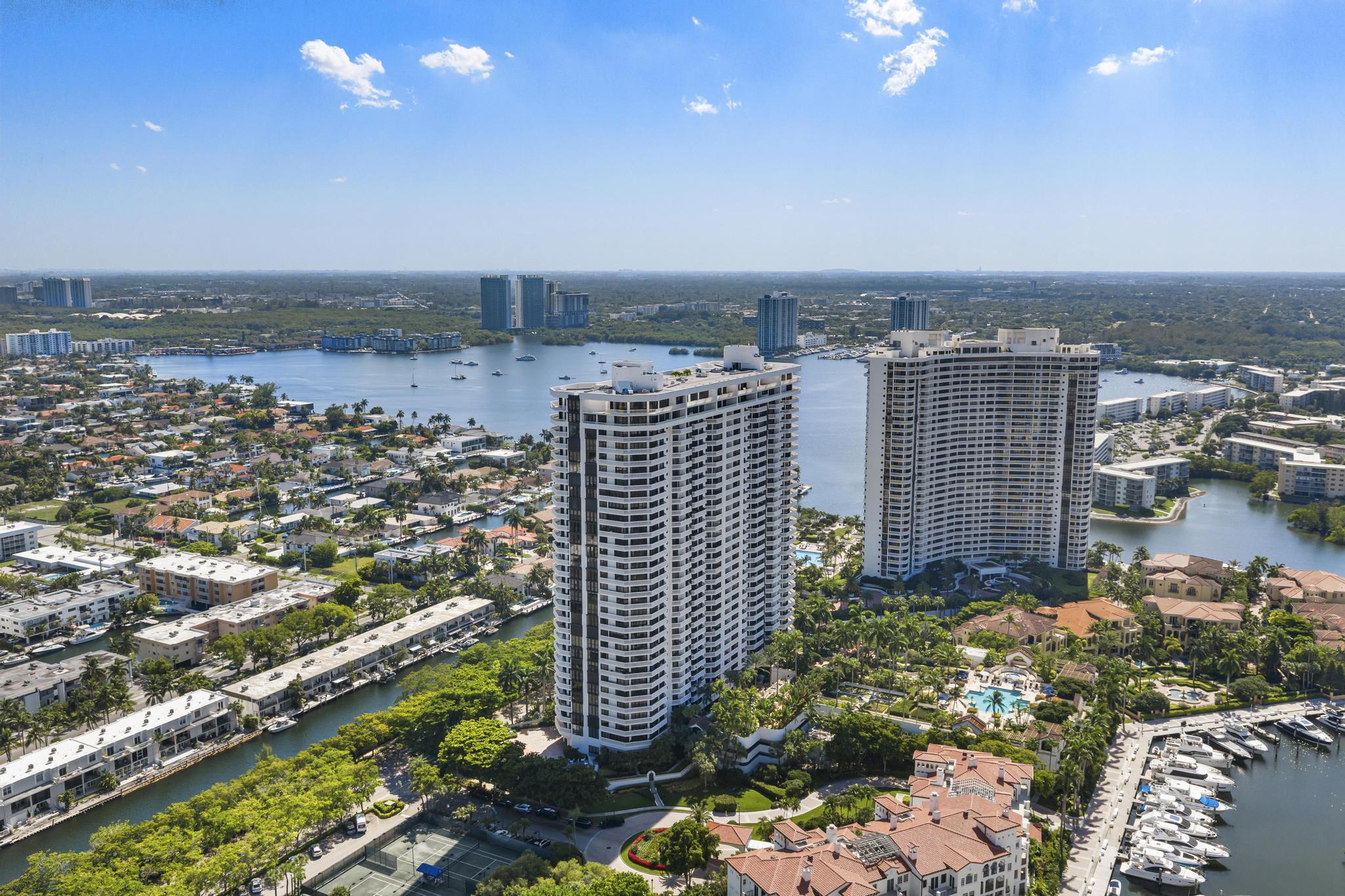 2000 ISLAND #903, Aventura FL 33160