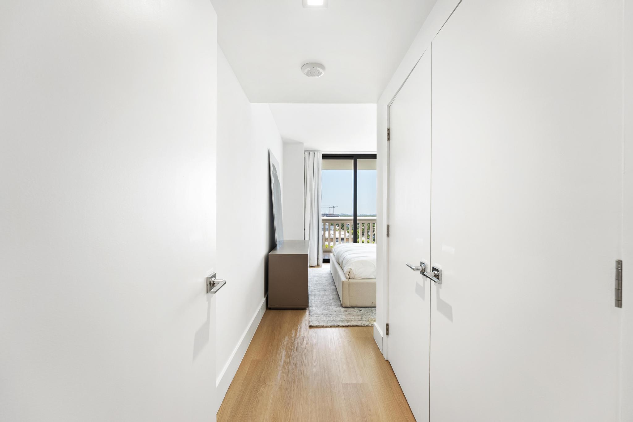 2000 ISLAND #903, Aventura FL 33160